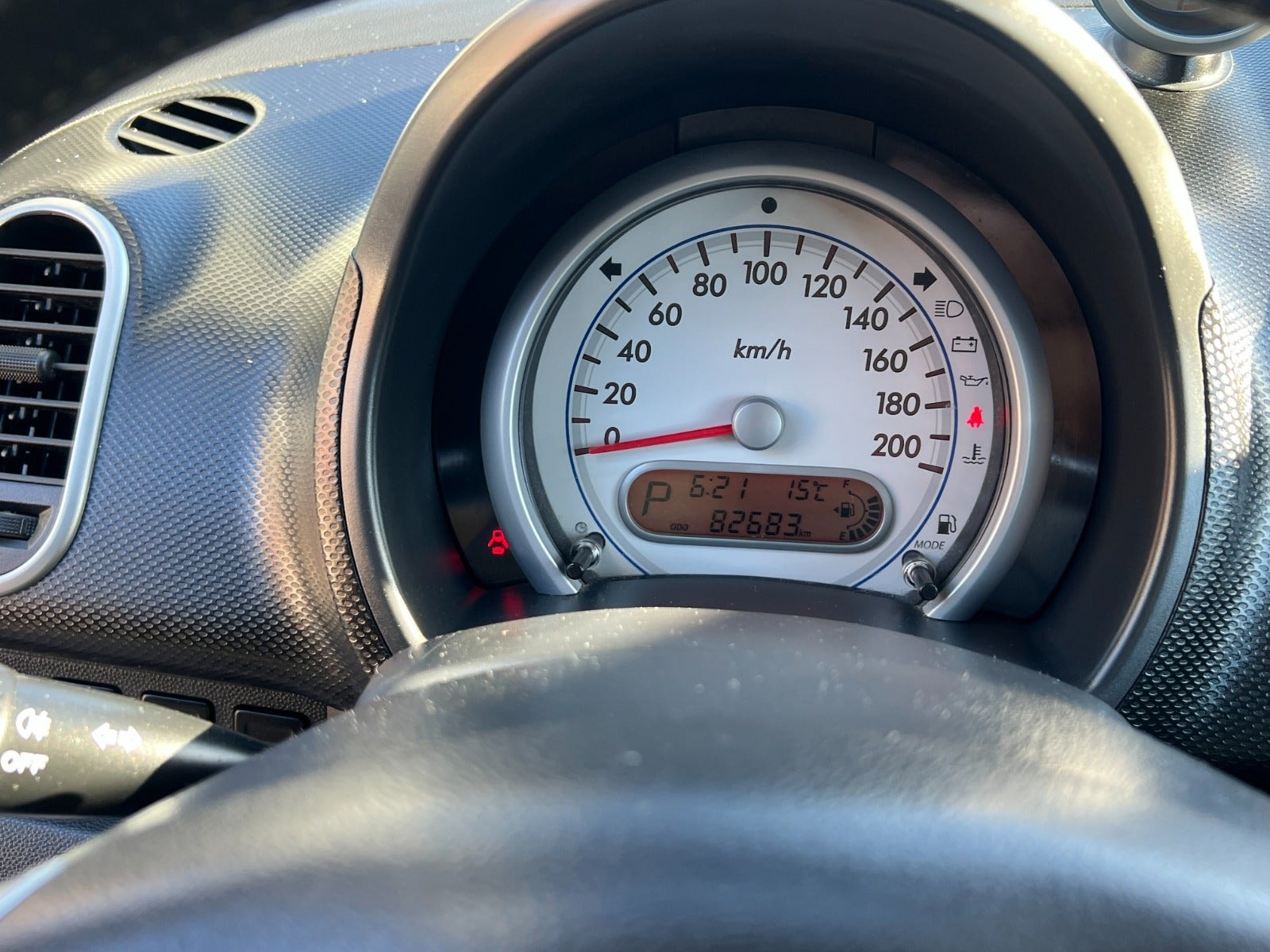 Suzuki Splash 1.2 DOHC 16V VVT Automatic, 94hp, 2011