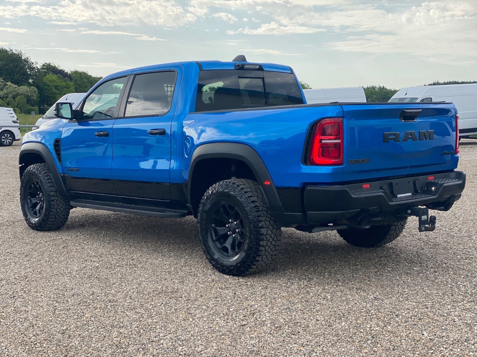 RAM 1500 Crew Cab TorqueFlite, 8-trins, 548ps, 2025