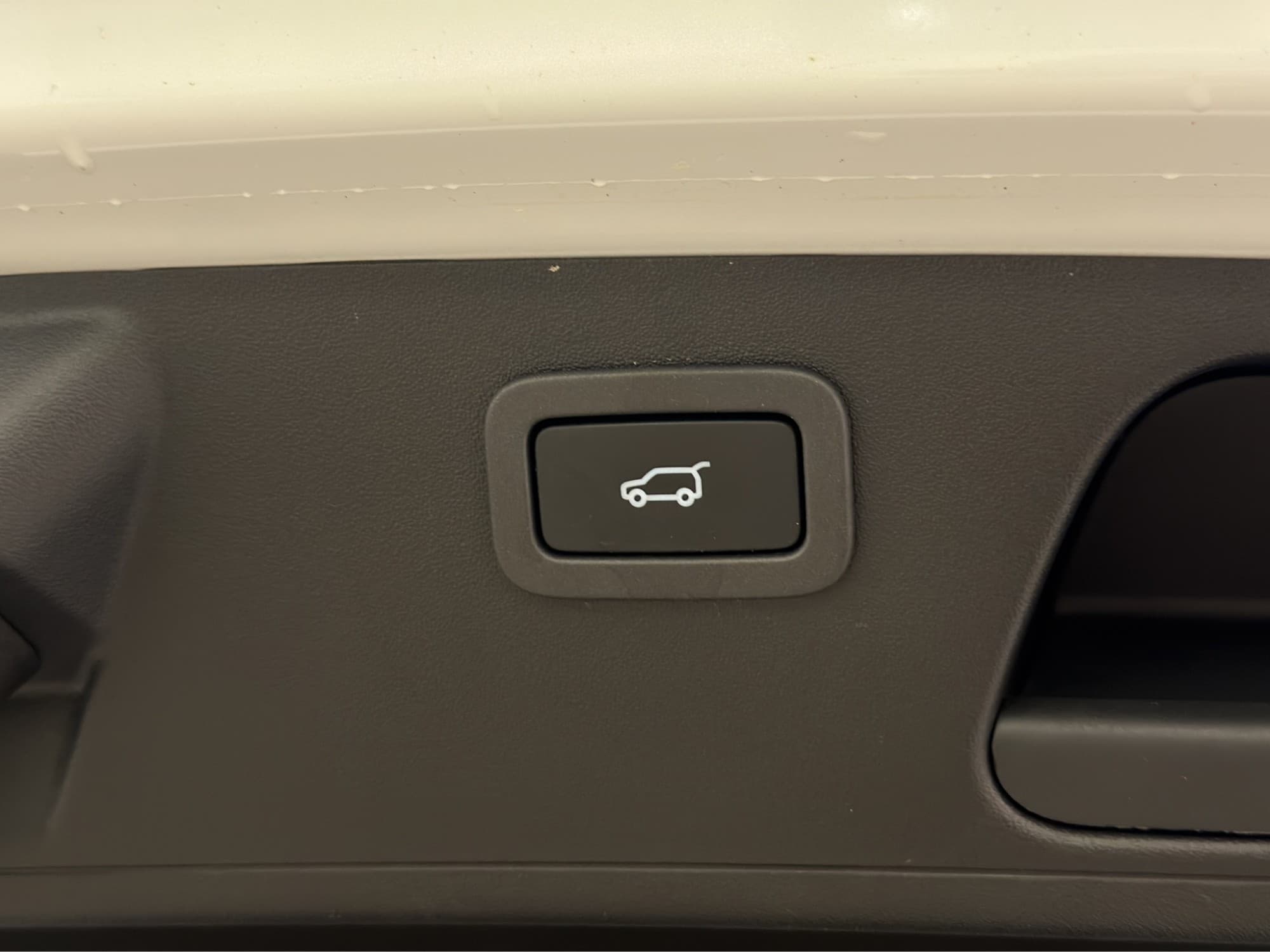 Jaguar E-Pace P250 AWD Automatic, 9-trins, 249ps, 2018