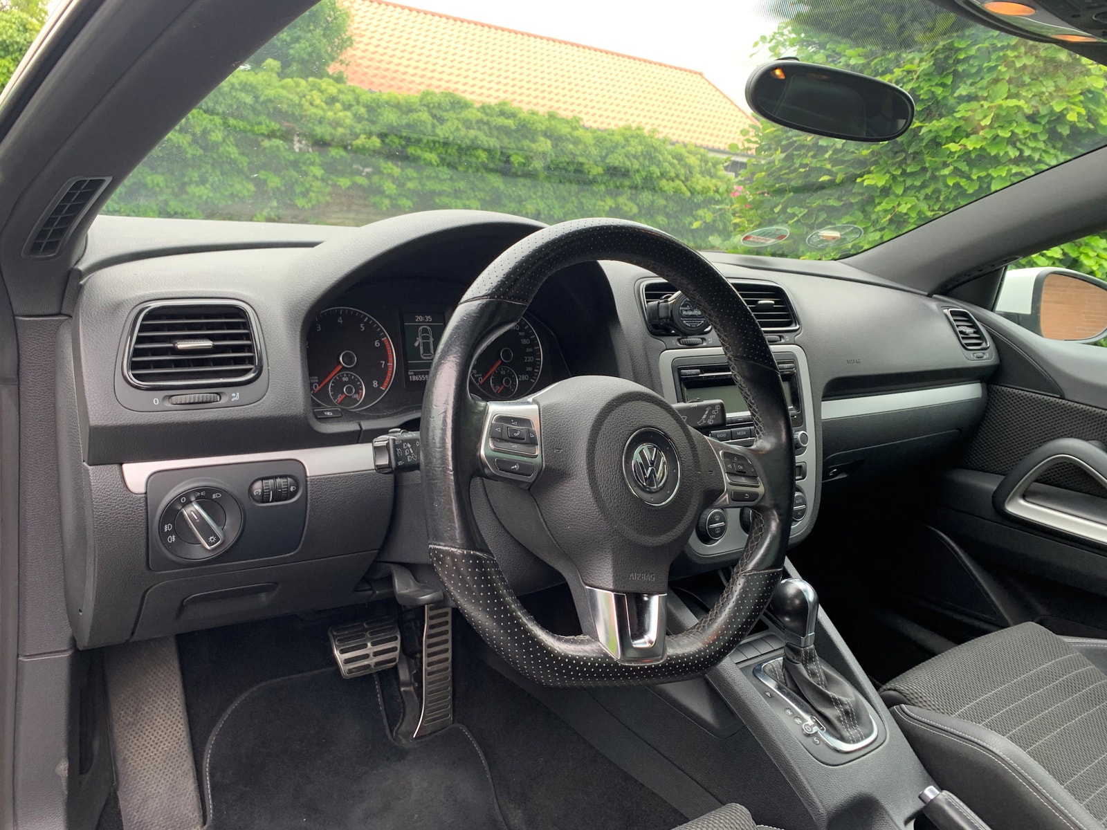 Volkswagen Scirocco 1.4 TSI DSG Sequential, 160hp, 2010