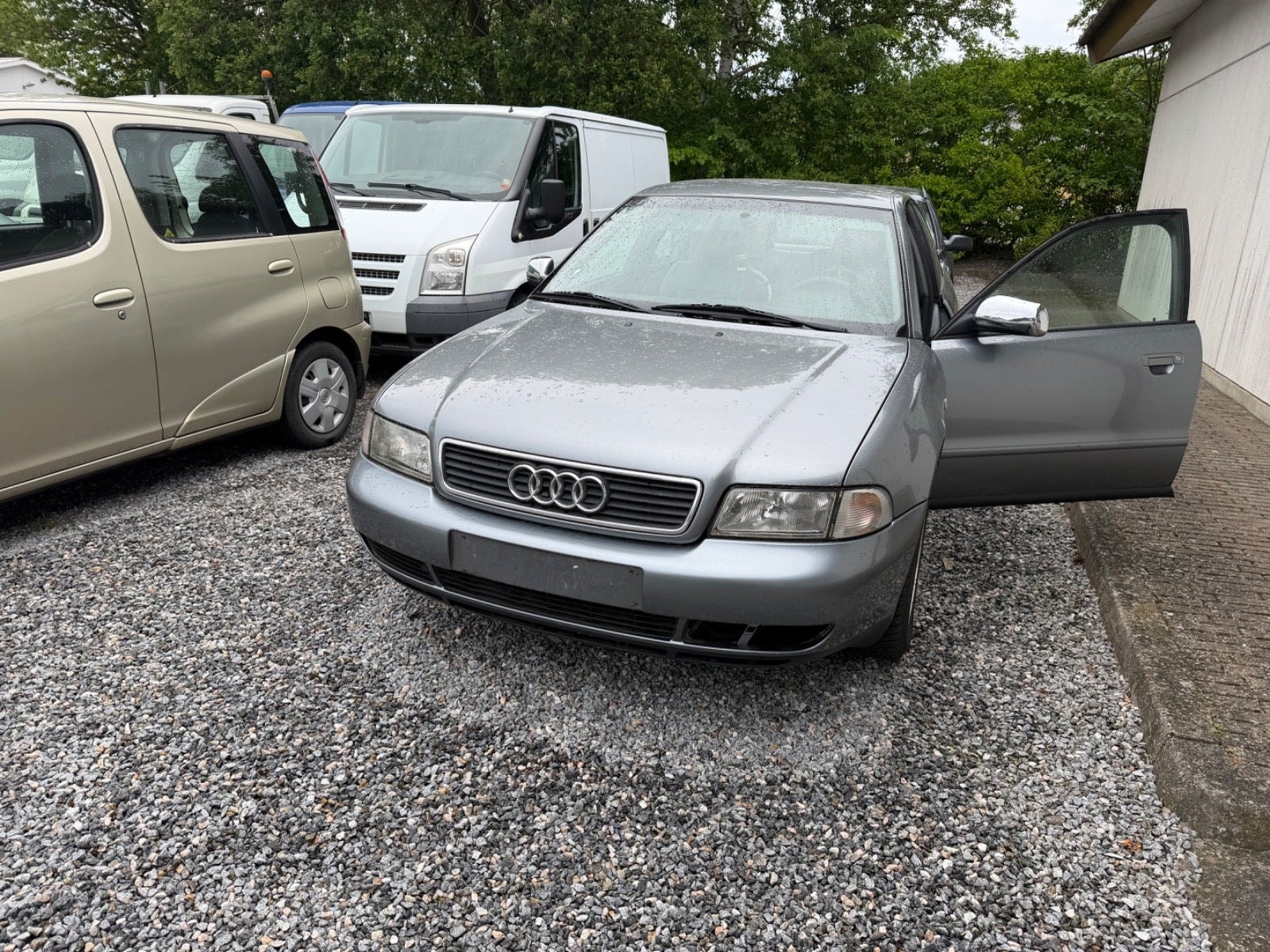 Audi A4 Sedan 1.8 T TipTronic, 5-trinn, 150hk, 1998