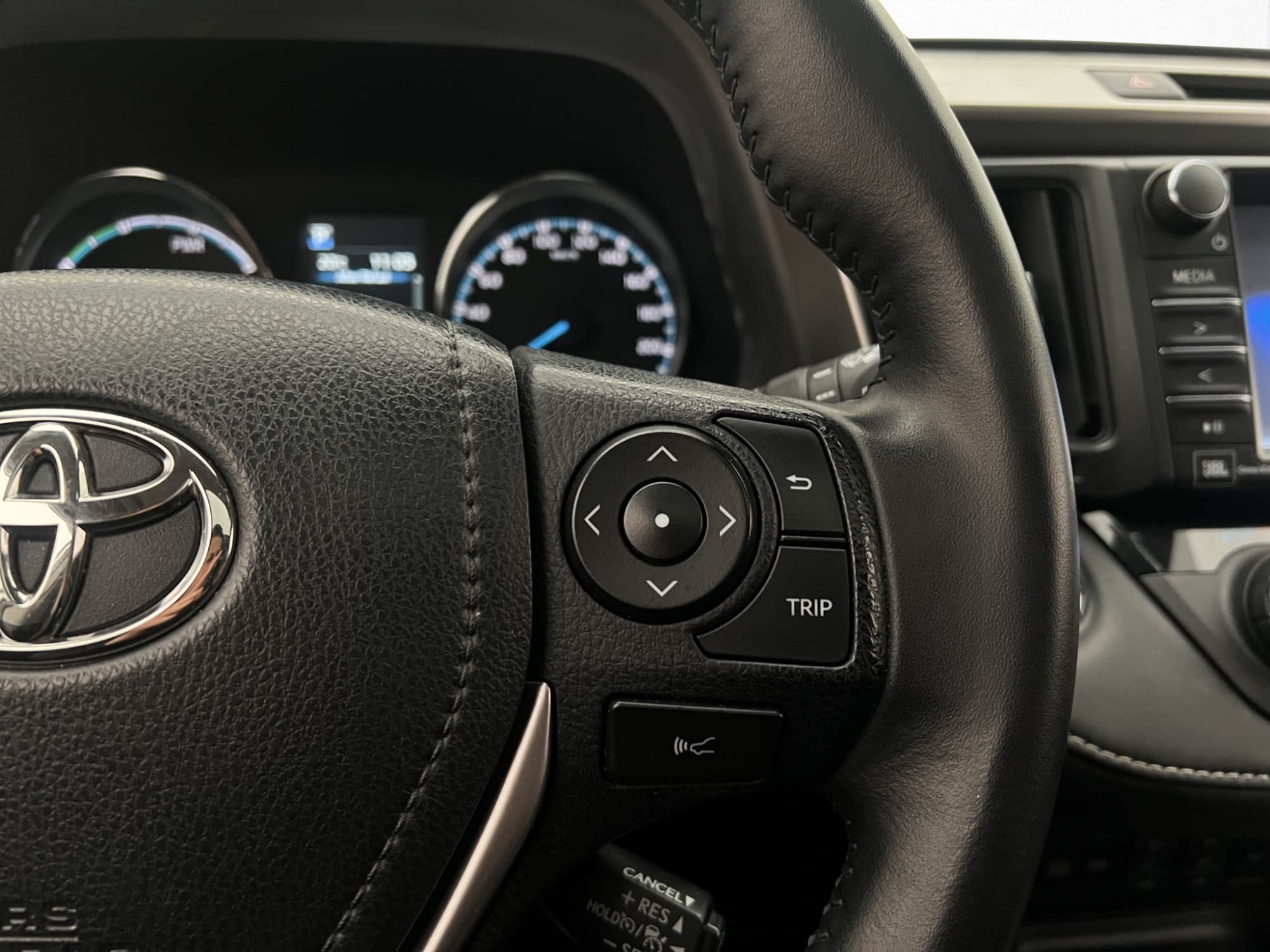 Toyota RAV4 Hybrid 2.5 Dual VVT-i AWD-i E-CVT, 197hp, 2016