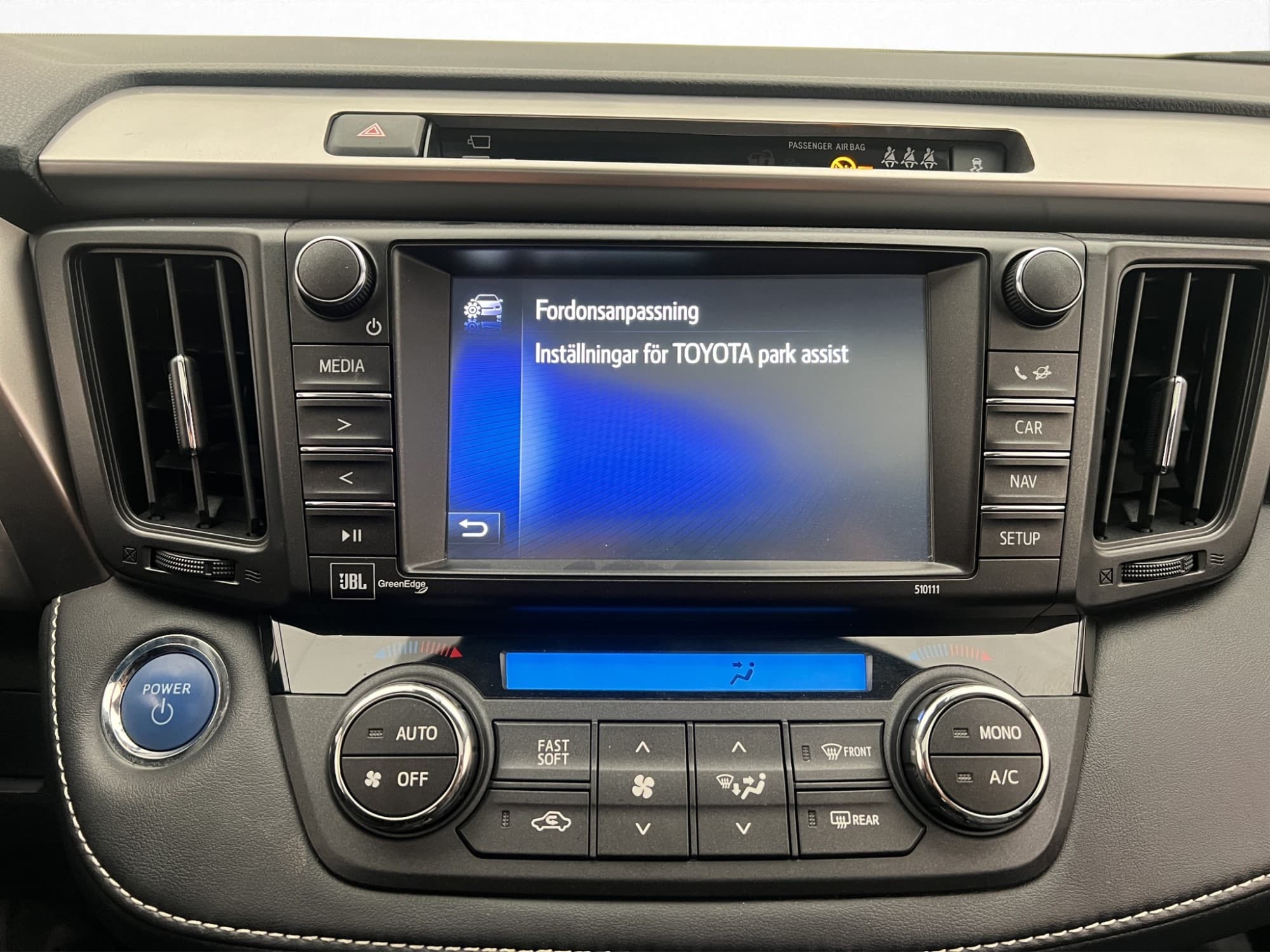 Toyota RAV4 Hybrid 2.5 Dual VVT-i AWD-i E-CVT, 197hp, 2016