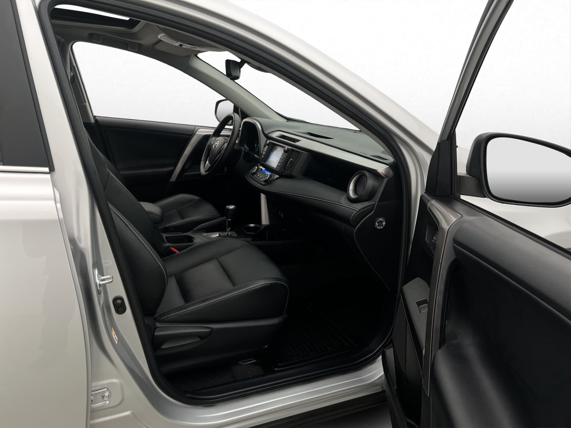 Toyota RAV4 Hybrid 2.5 Dual VVT-i AWD-i E-CVT, 197hp, 2016