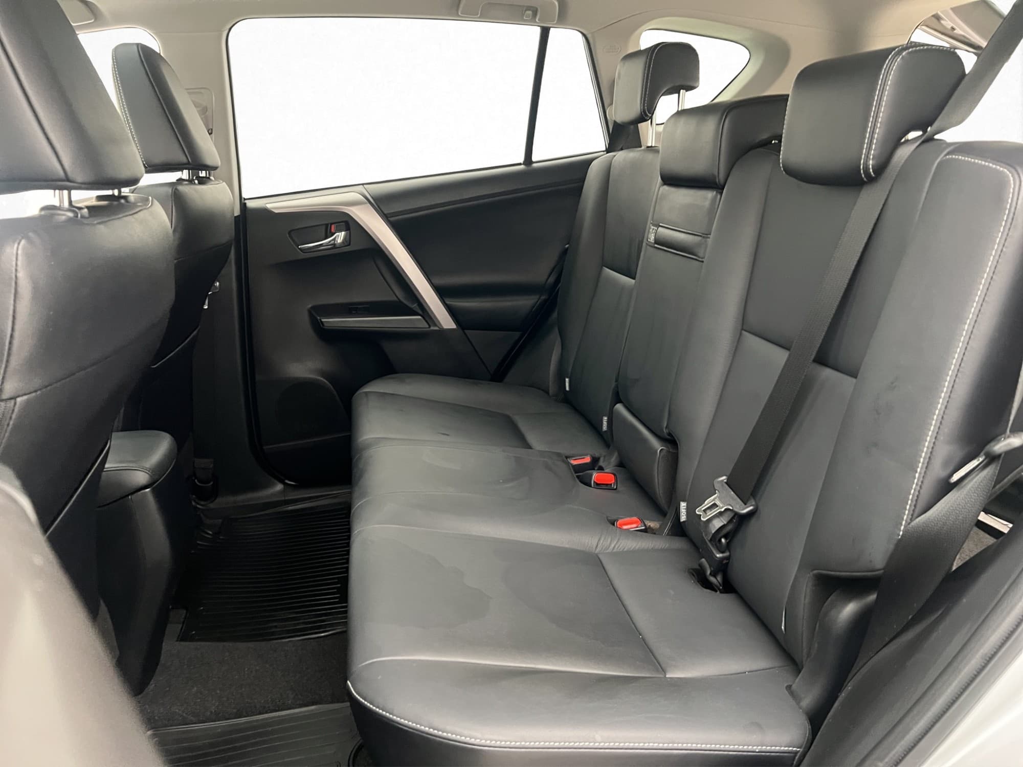 Toyota RAV4 Hybrid 2.5 Dual VVT-i AWD-i E-CVT, 197hp, 2016