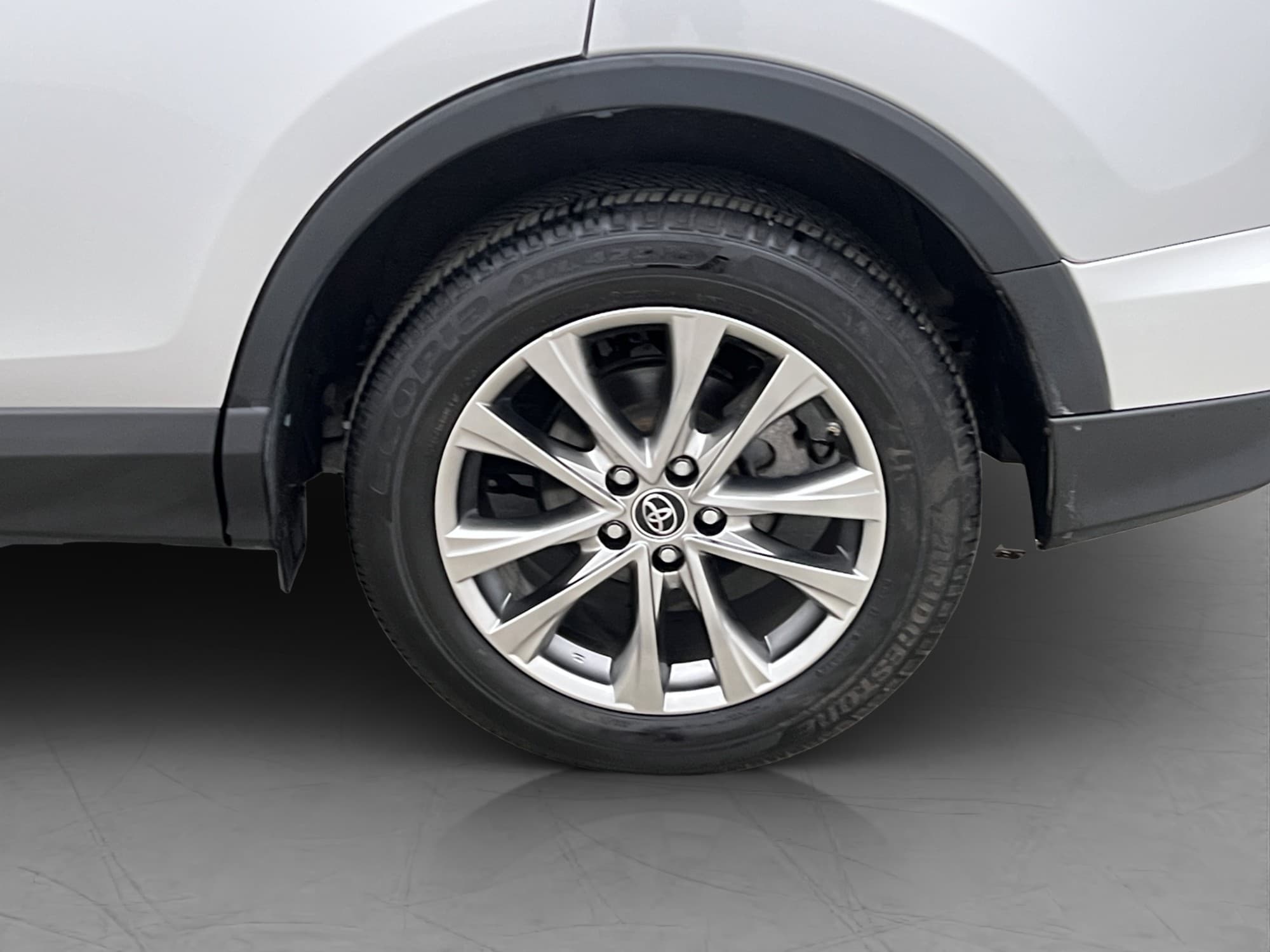 Toyota RAV4 Hybrid 2.5 Dual VVT-i AWD-i E-CVT, 197hp, 2016