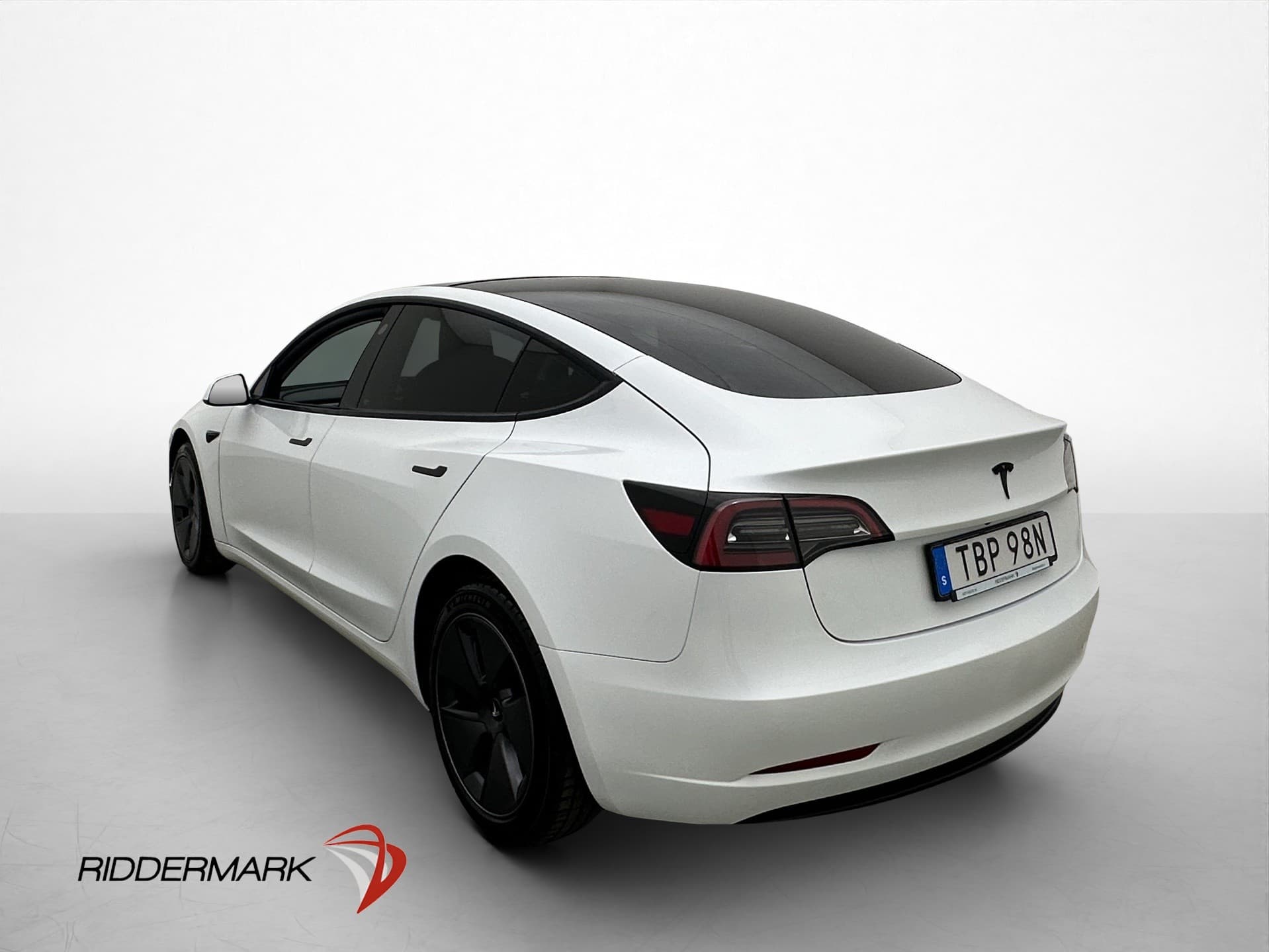 Tesla Model 3 Standard Range, 283ps, 2023