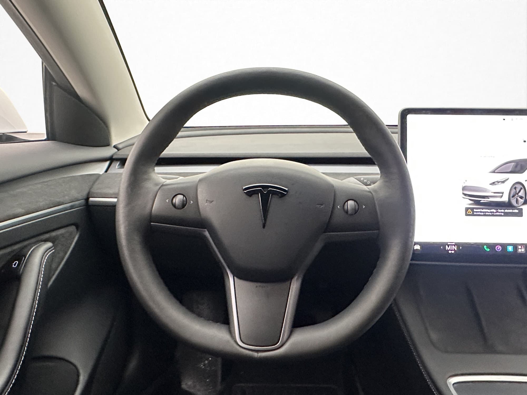 Tesla Model 3 Standard Range, 283ps, 2023