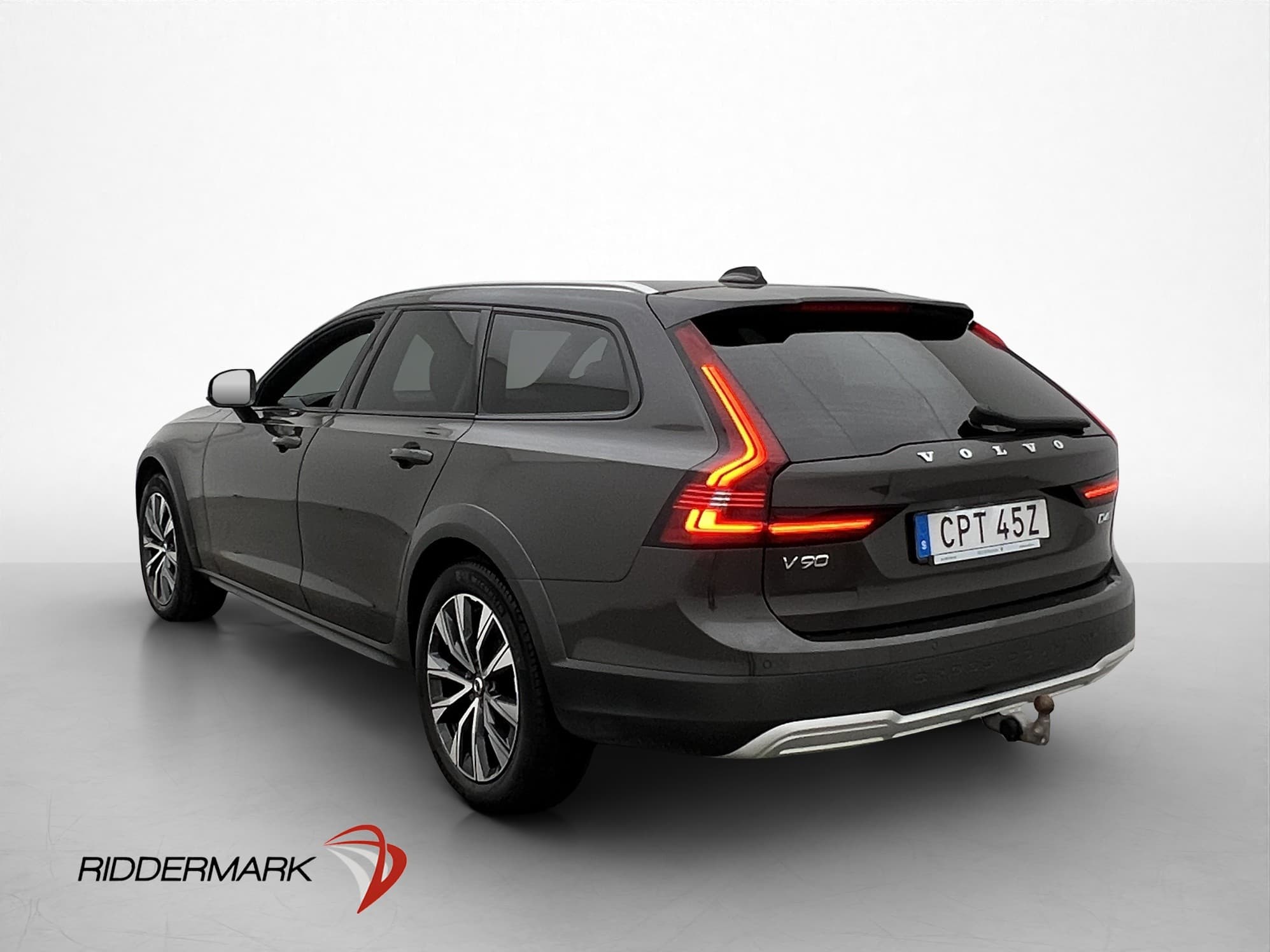 Volvo V90 Cross Country D4 AWD Geartronic, 8-trinn, 190hk, 2021