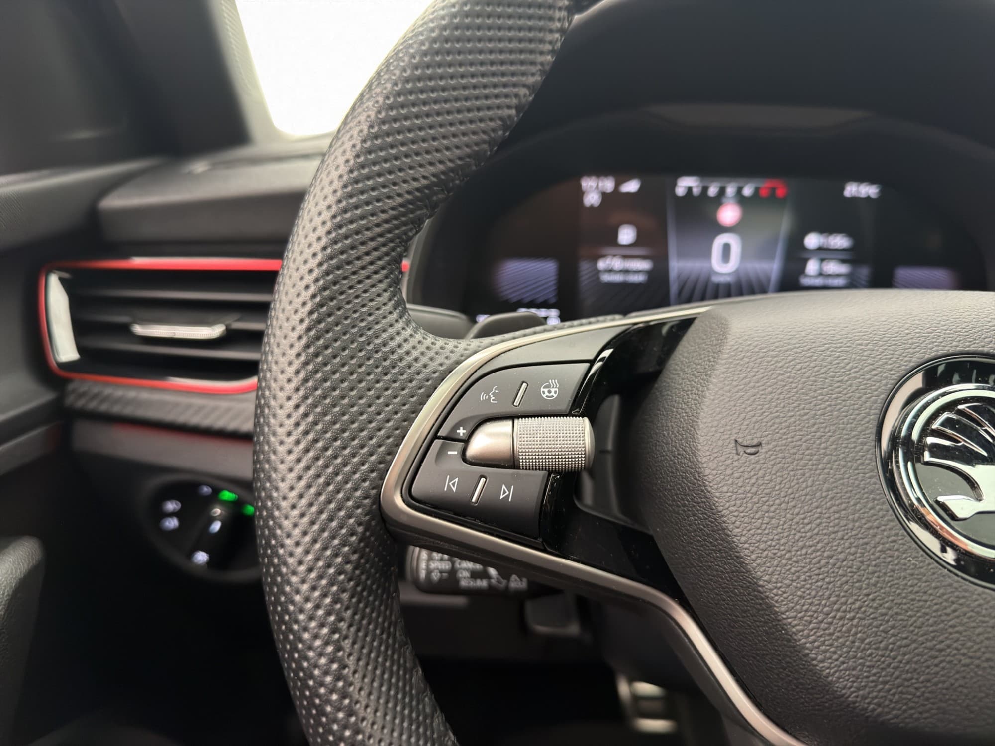 Škoda Kamiq 1.0 TSI DSG Sekventiell, 115hk, 2024