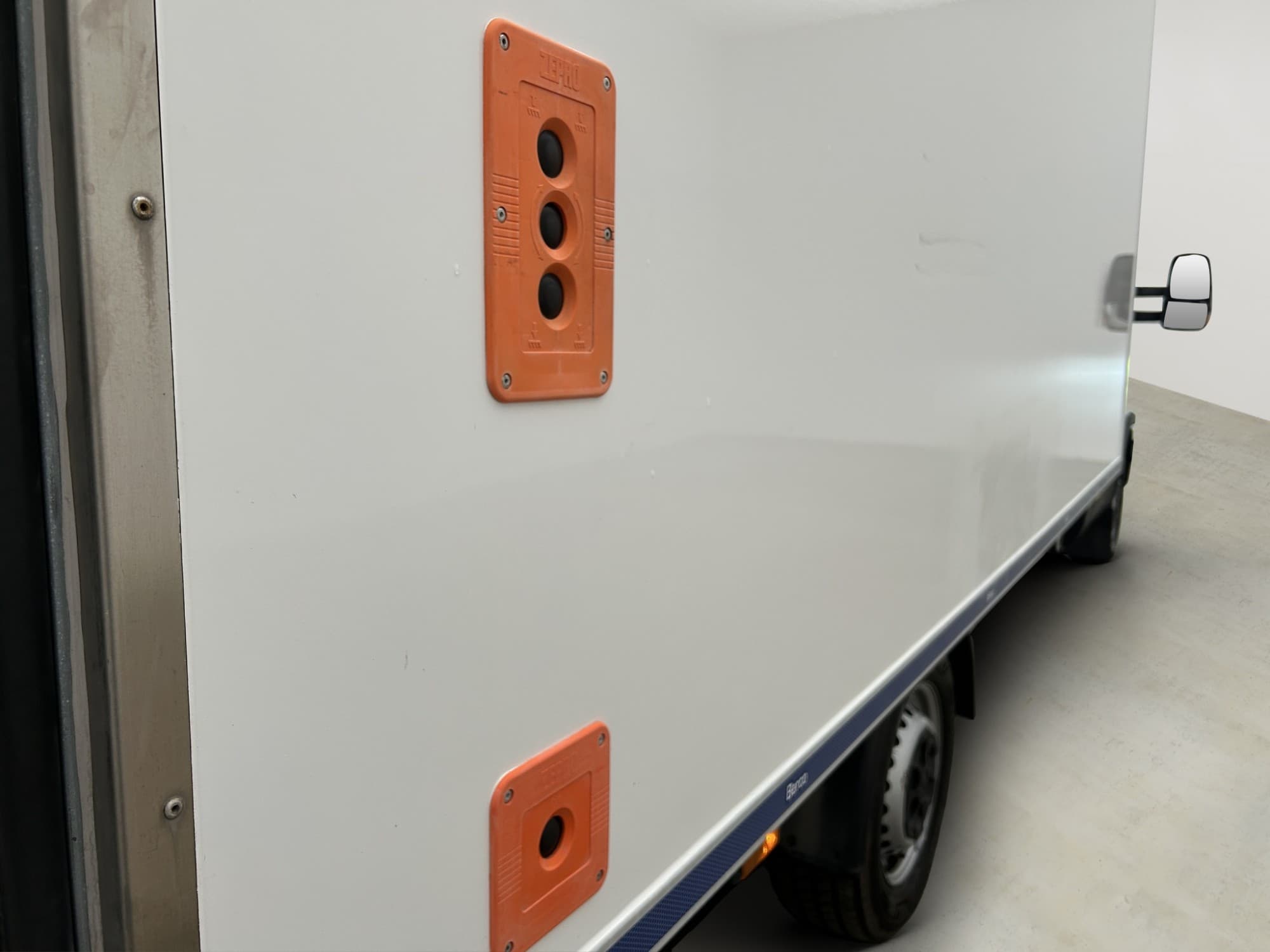 Iveco Daily 35-160 Chassis Cab 2.3 JTD Hi-Matic, 156hp, 2022