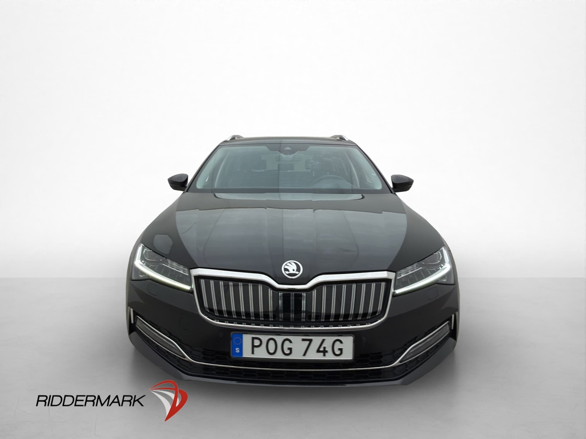 Škoda Superb iV Combi 1.4 TSI iV DSG Sequential, 218hp, 2020