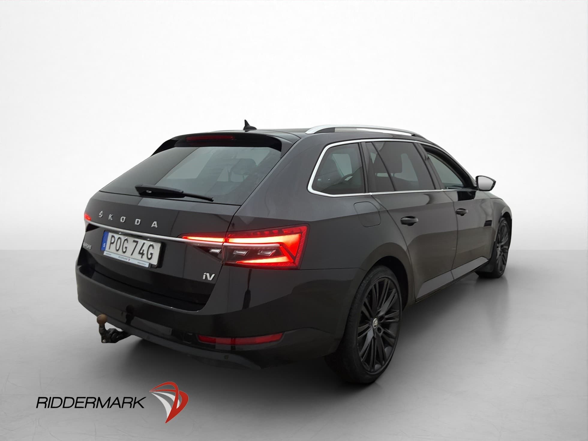 Škoda Superb iV Combi 1.4 TSI iV DSG Sequential, 218hp, 2020