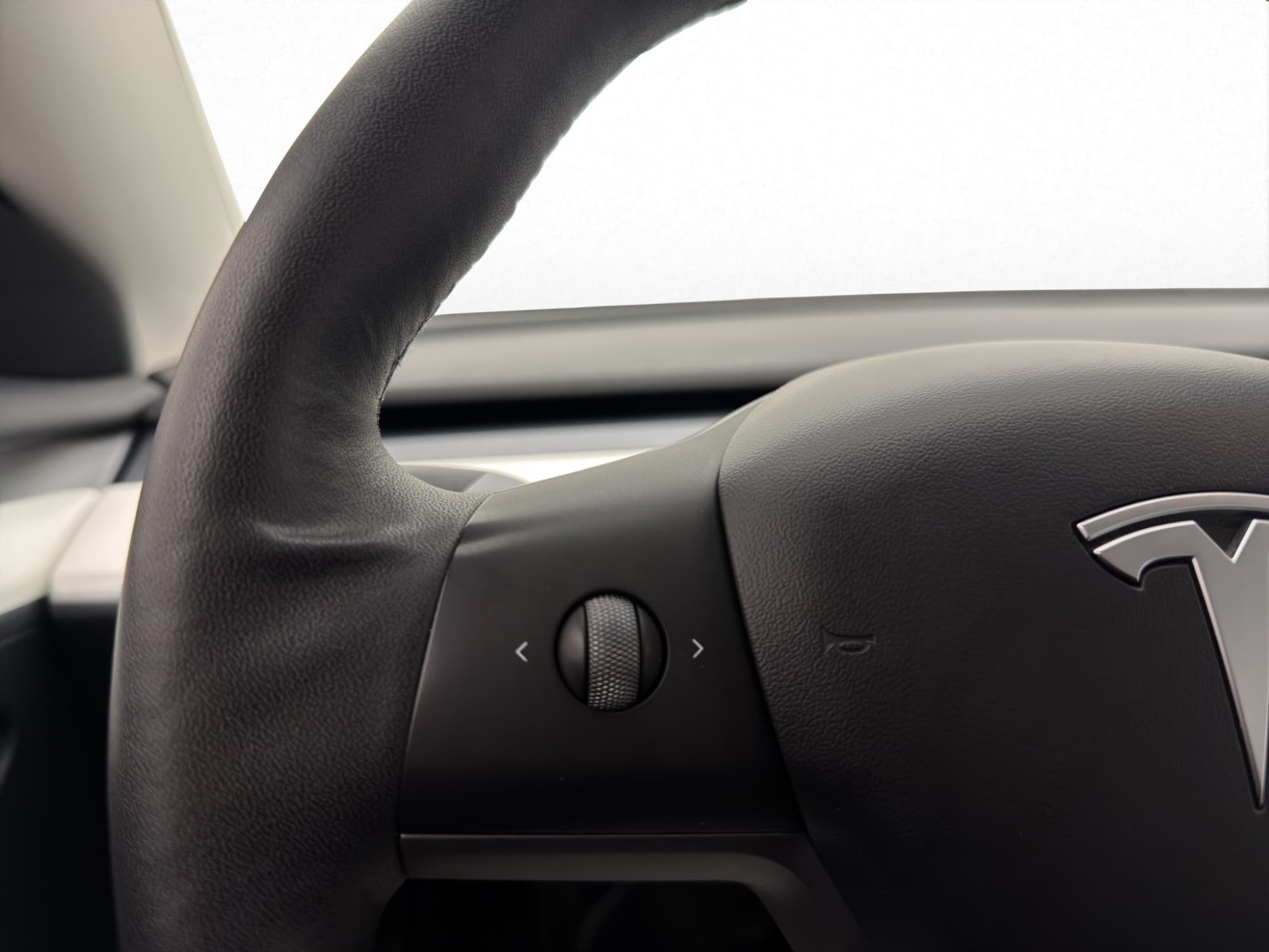 Tesla Model 3 Long Range AWD, 498ps, 2021