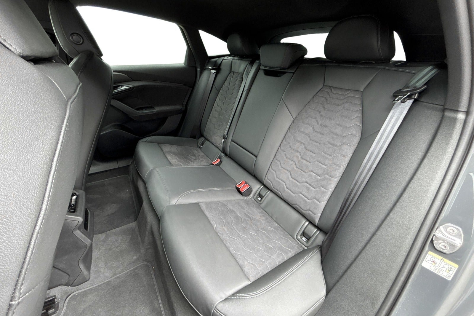 Audi A6 Sportback e-tron performance, 367hk, 2026