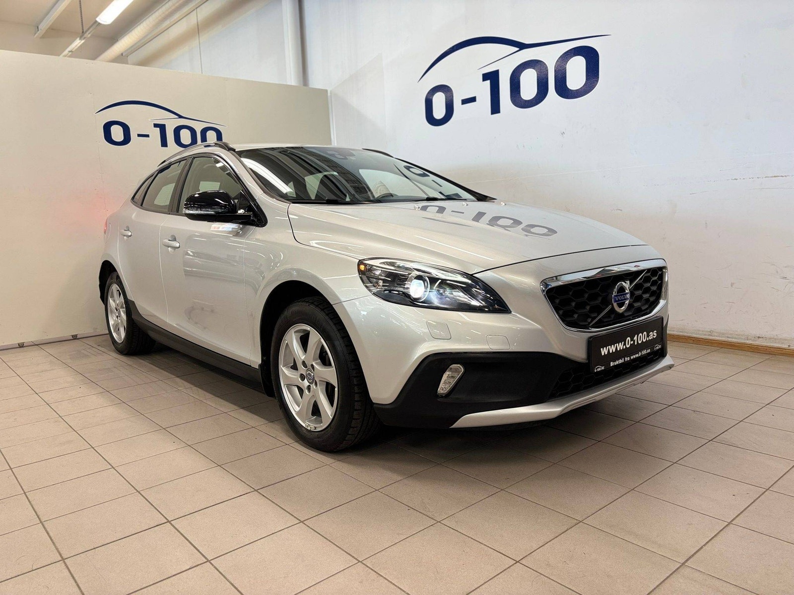 Volvo V40 Cross Country T4 AWD Geartronic, 6-trins, 180ps, 2014