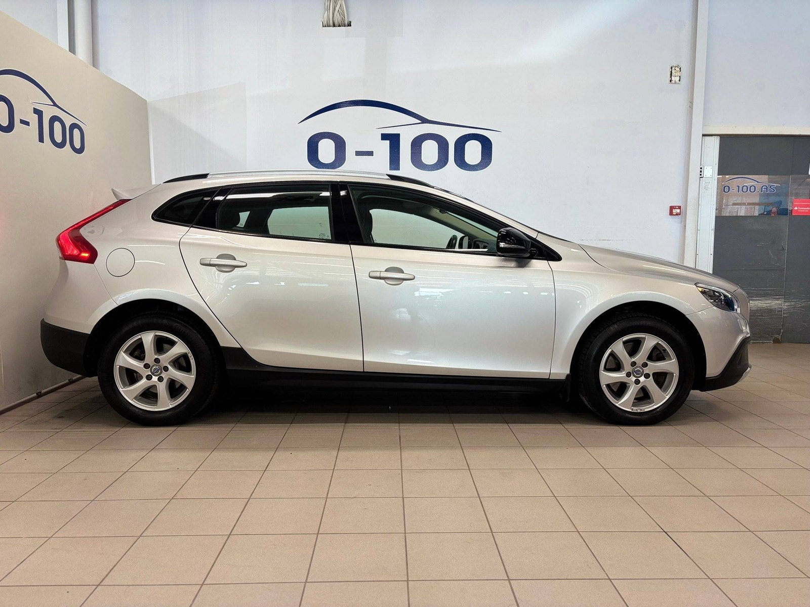 Volvo V40 Cross Country T4 AWD Geartronic, 6-trins, 180ps, 2014