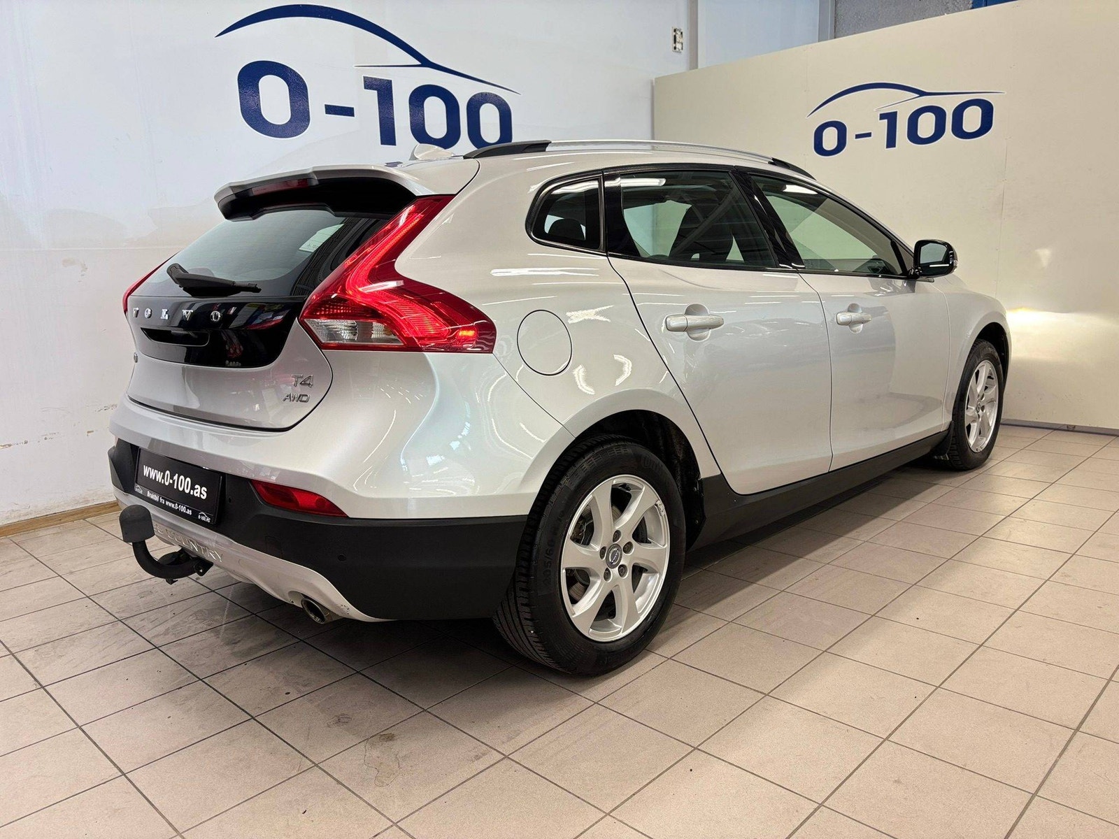 Volvo V40 Cross Country T4 AWD Geartronic, 6-trins, 180ps, 2014