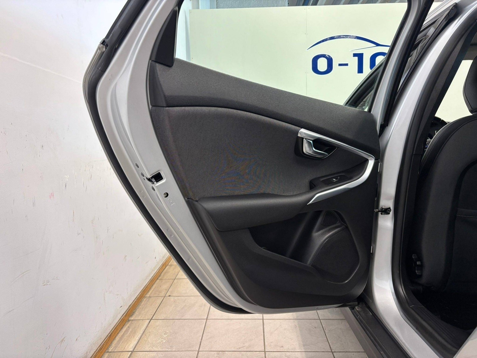 Volvo V40 Cross Country T4 AWD Geartronic, 6-trins, 180ps, 2014