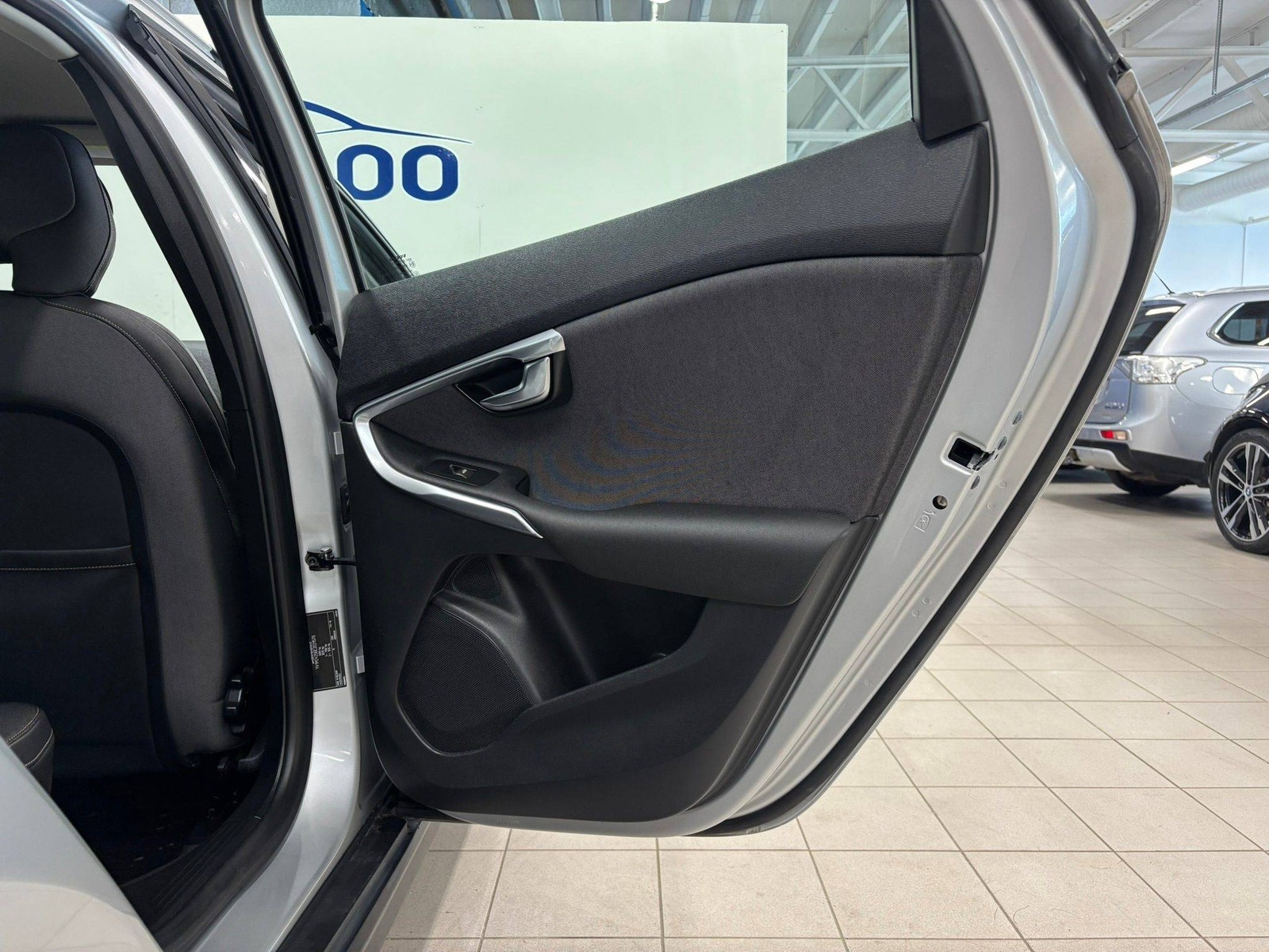 Volvo V40 Cross Country T4 AWD Geartronic, 6-trins, 180ps, 2014