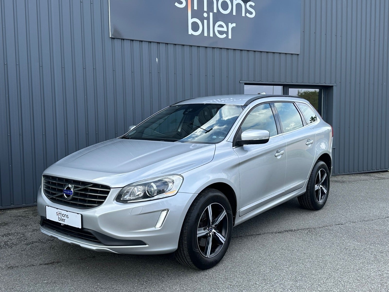 Volvo XC60 D4 Geartronic, 181hp, 2015