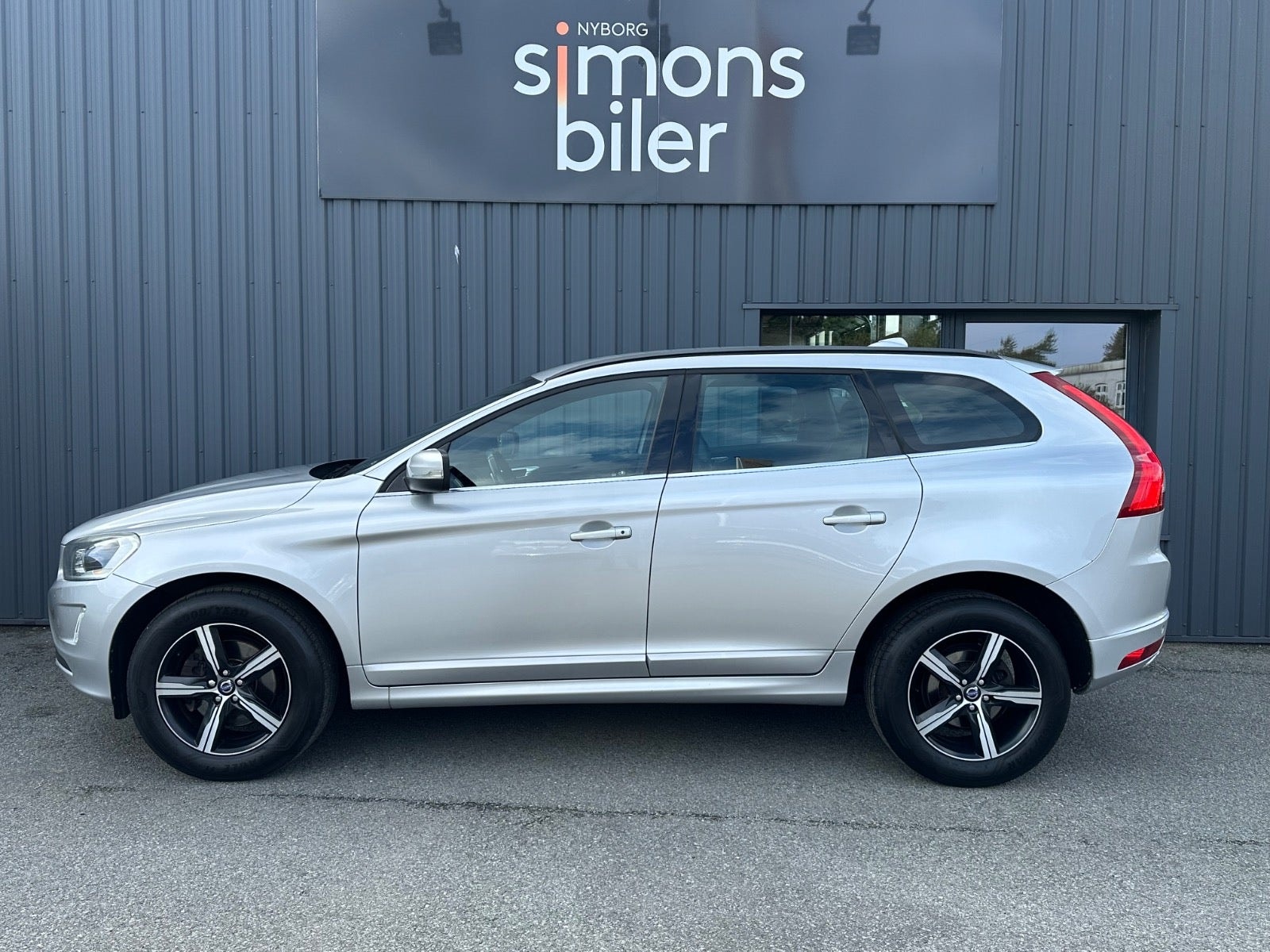 Volvo XC60 D4 Geartronic, 181hp, 2015