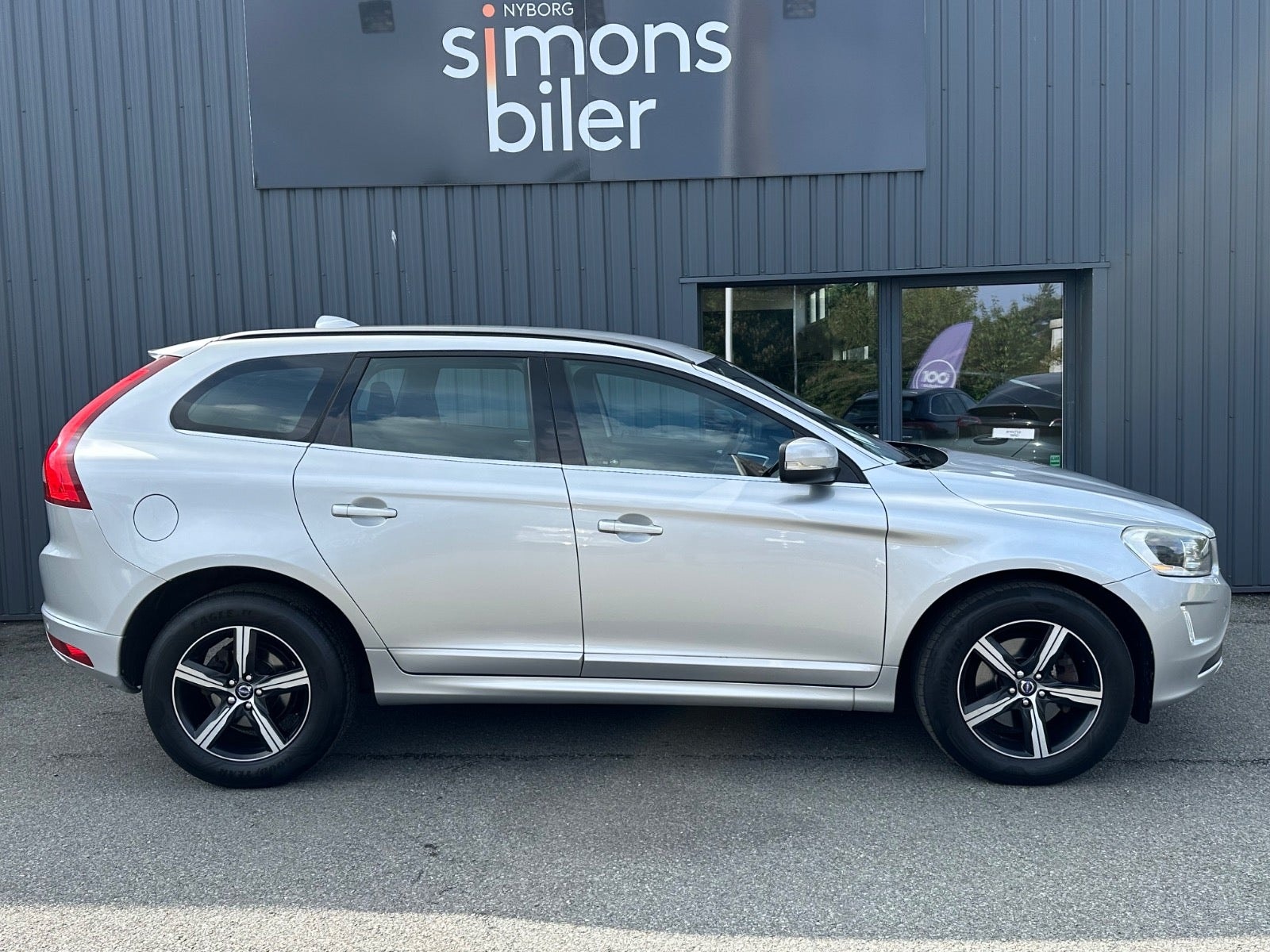 Volvo XC60 D4 Geartronic, 181hp, 2015
