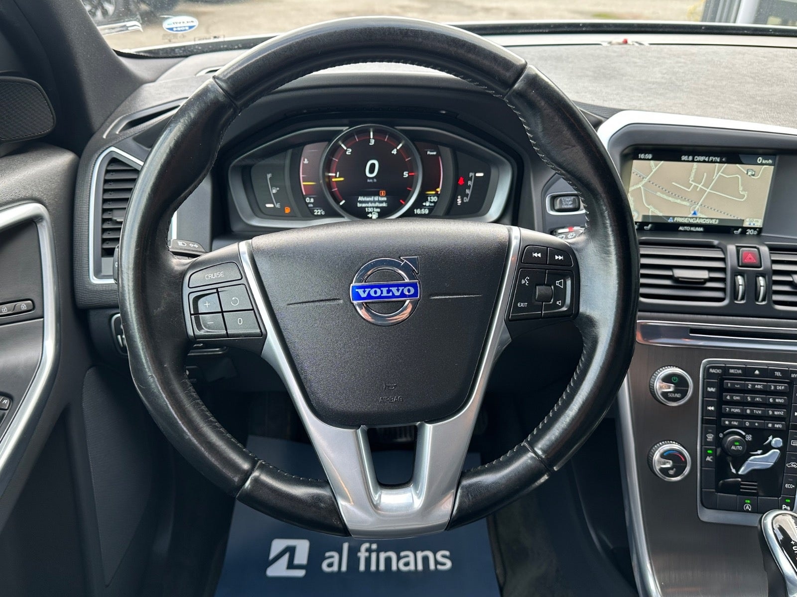 Volvo XC60 D4 Geartronic, 181hp, 2015