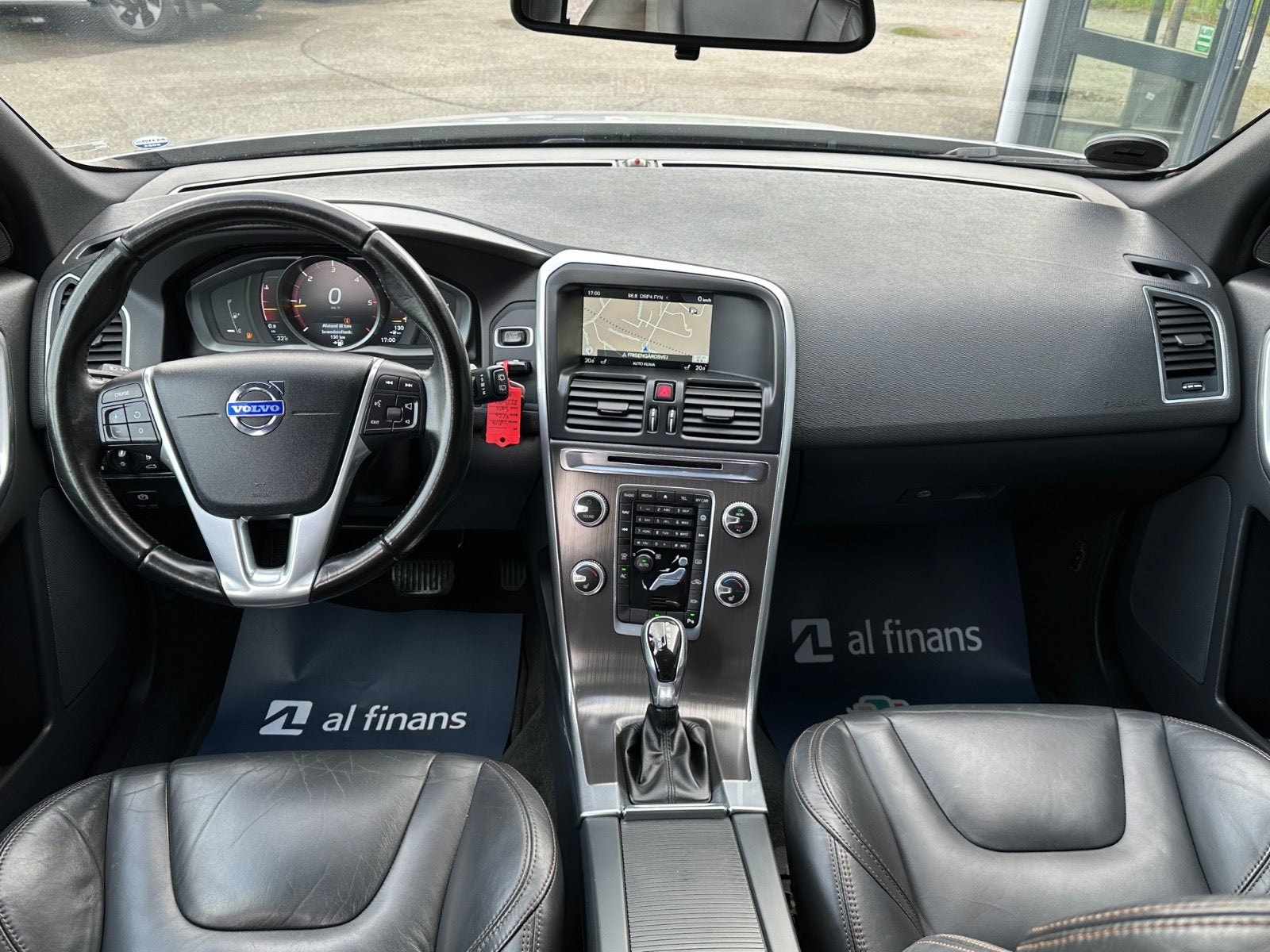 Volvo XC60 D4 Geartronic, 181hp, 2015