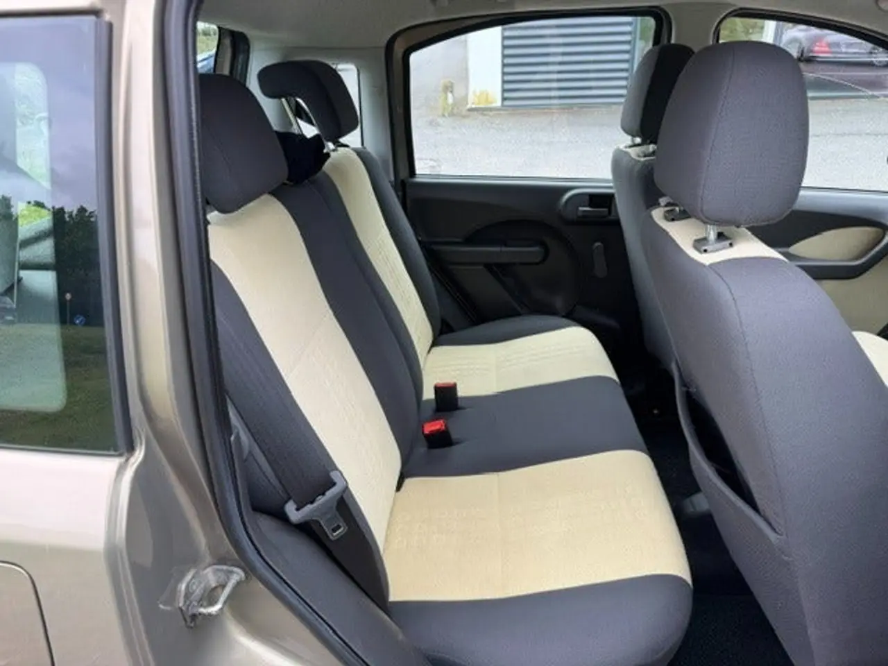 Fiat Panda 1.2 FIRE Manual, 5-trins, 69ps, 2011