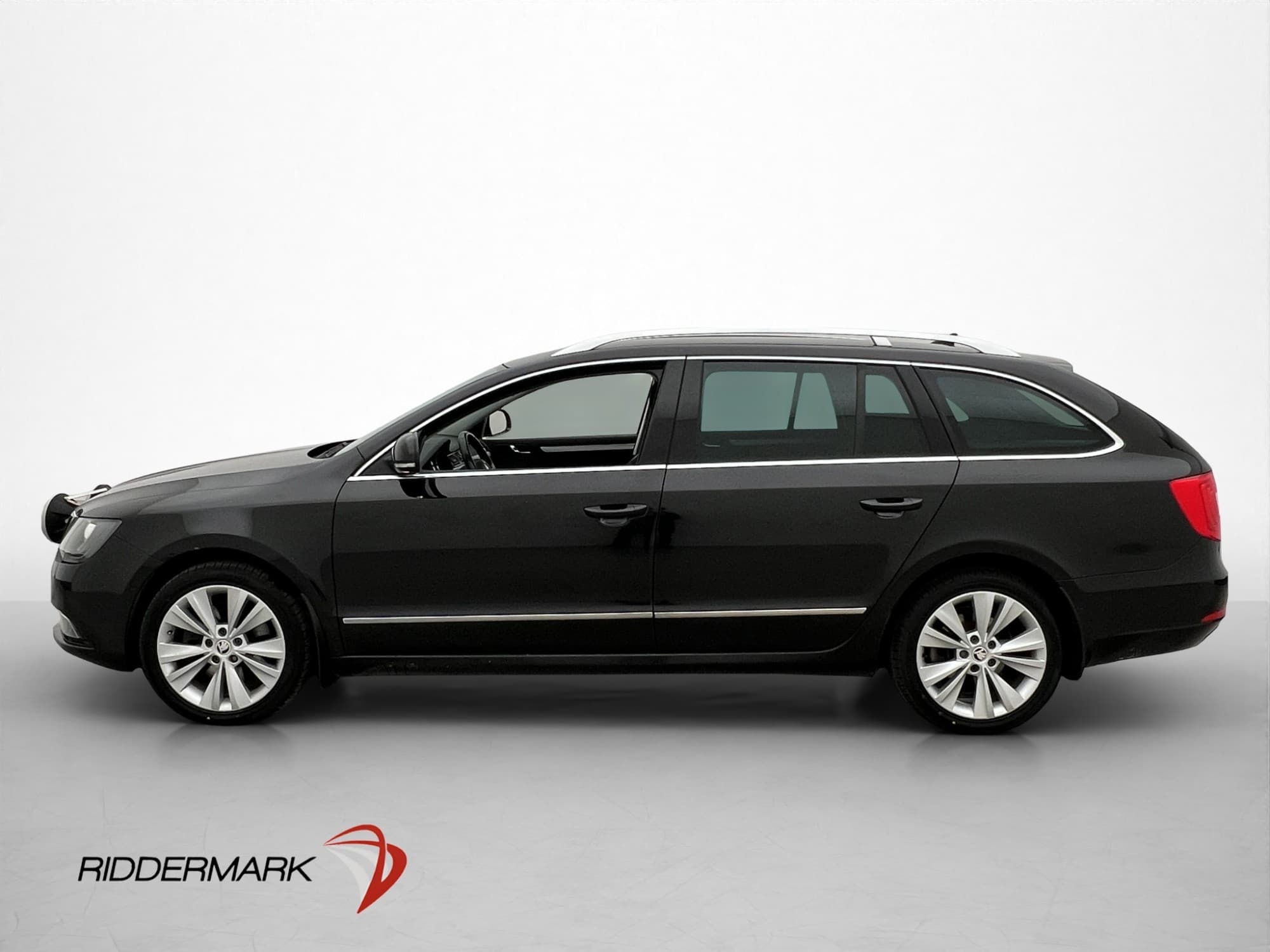 Škoda Superb Combi 2.0 TDI 4x4 DSG Sequential, 6-trins, 170ps, 2015