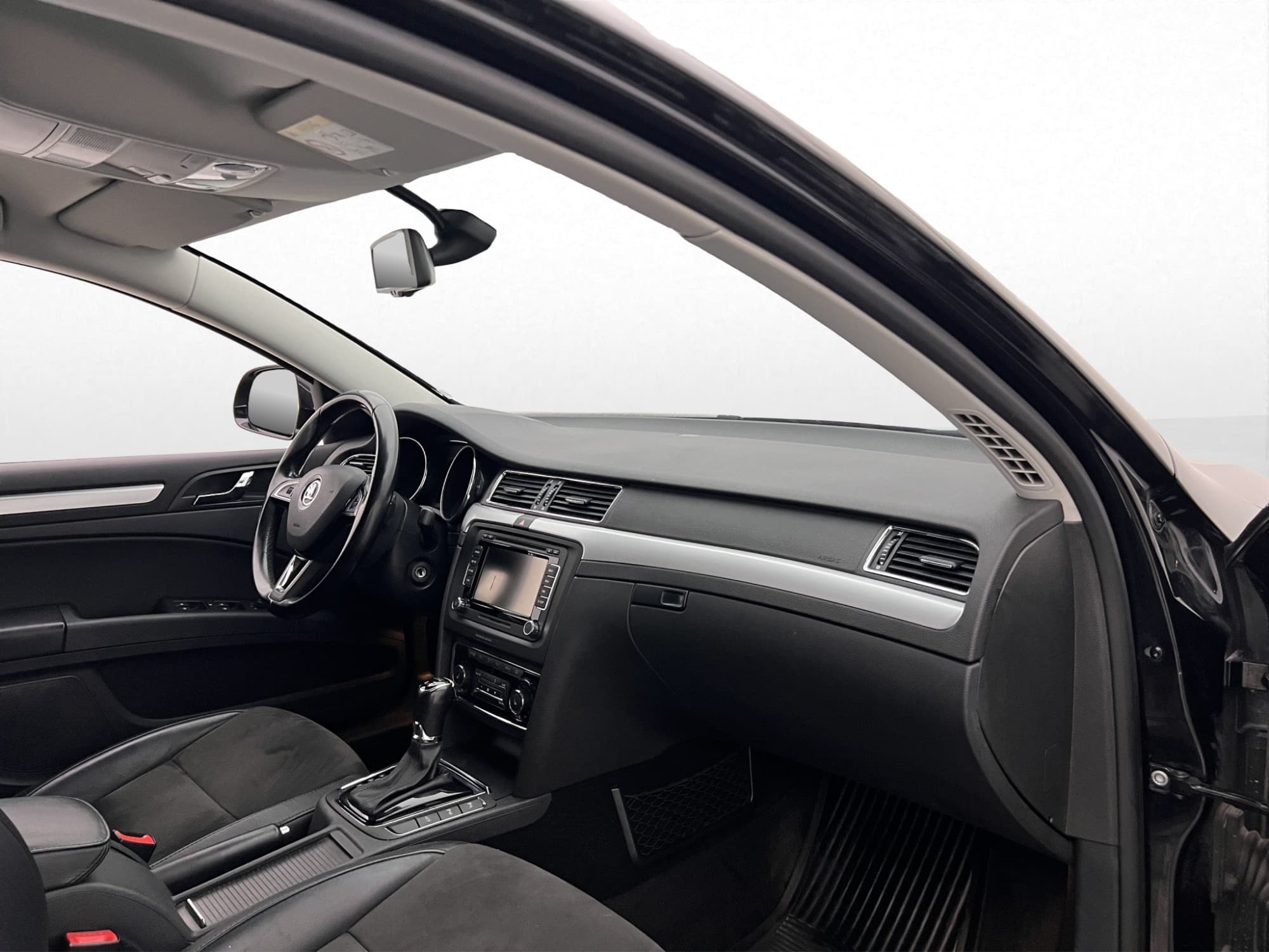Škoda Superb Combi 2.0 TDI 4x4 DSG Sequential, 6-trins, 170ps, 2015