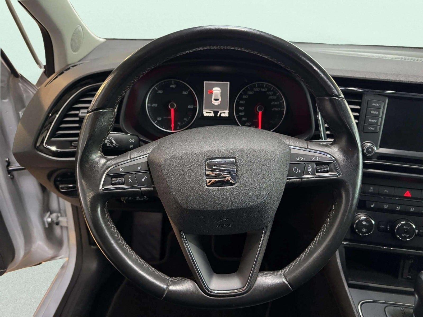 SEAT León ST 1.6 TDI DSG Sequential, 110hp, 2016