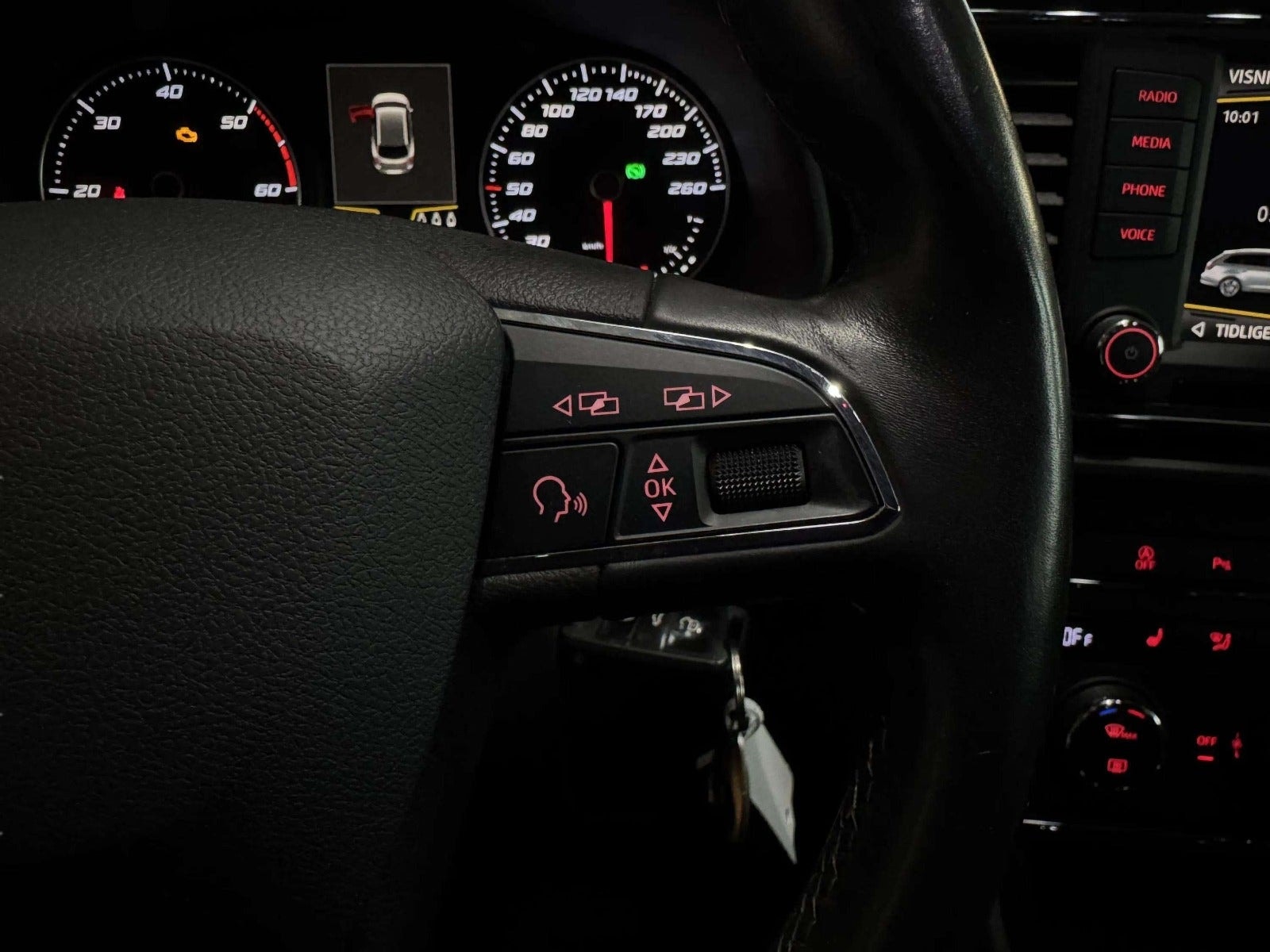 SEAT León ST 1.6 TDI DSG Sequential, 110hp, 2016