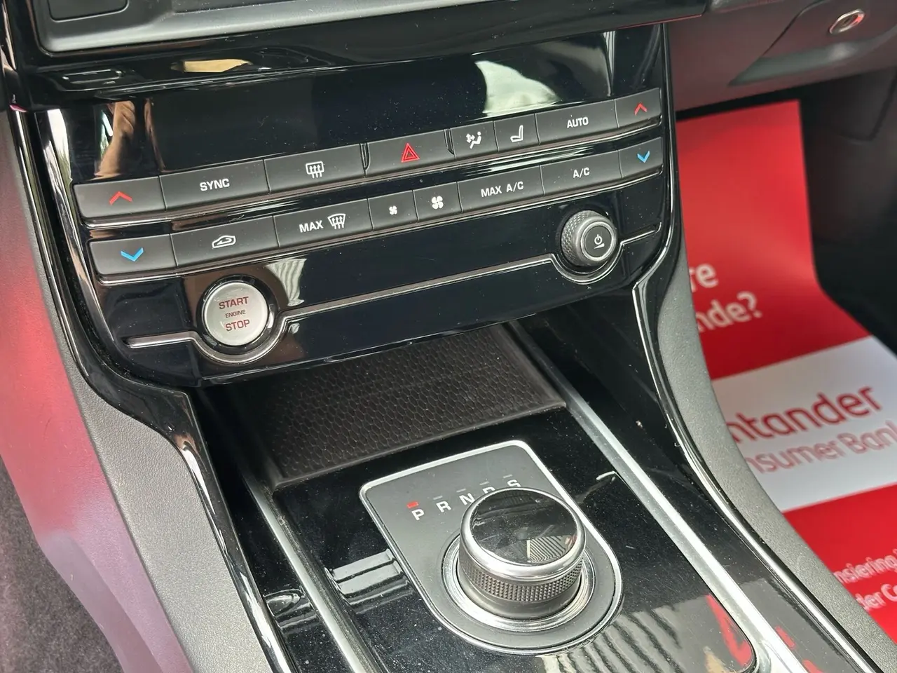 Jaguar XE 20d Automatic, 180hp, 2017