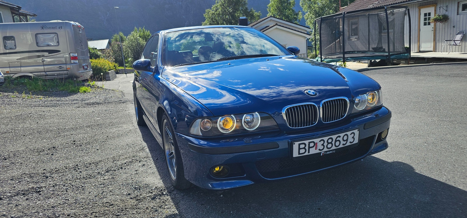 BMW M5 Sedan Manual, 400hp, 1999