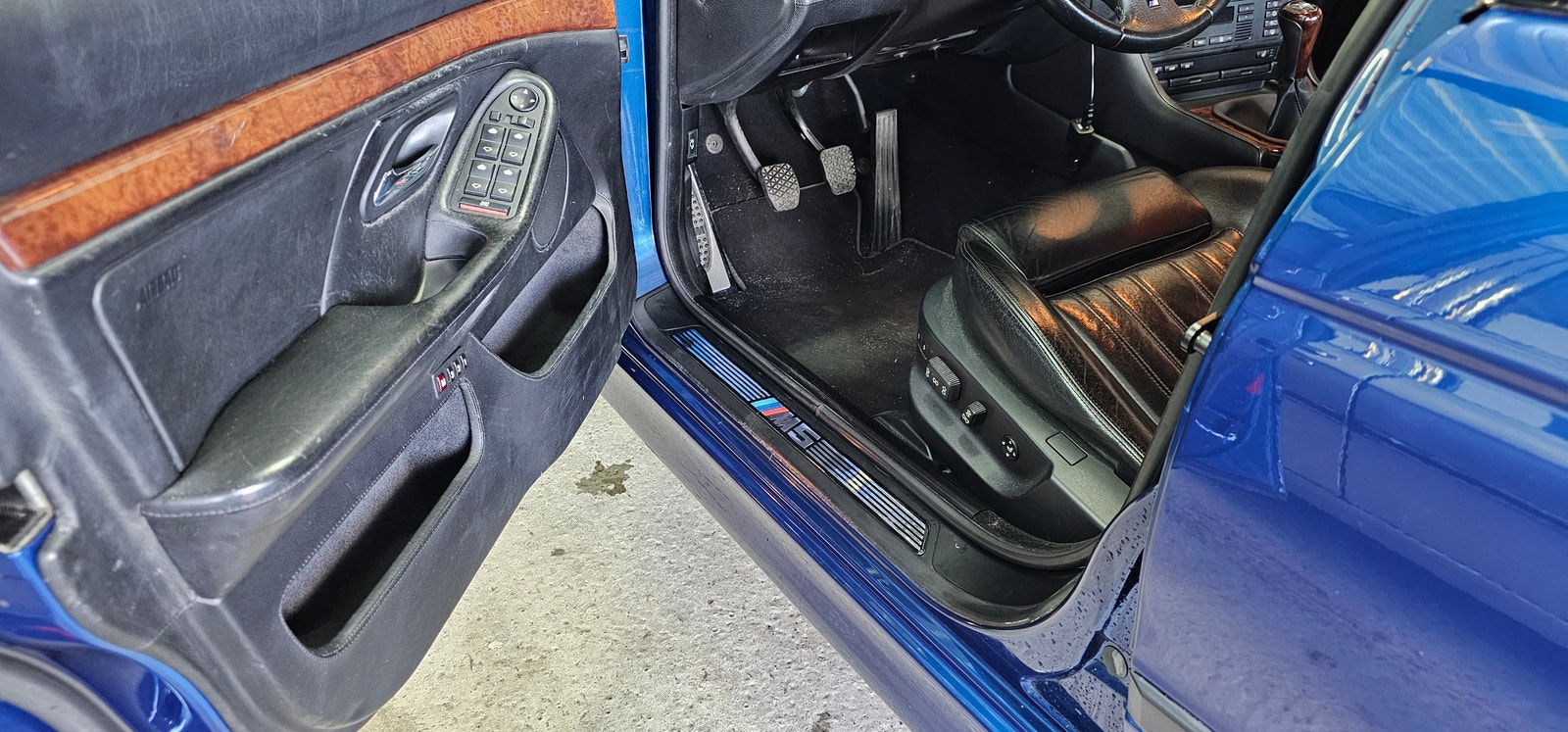 BMW M5 Sedan Manual, 400hp, 1999