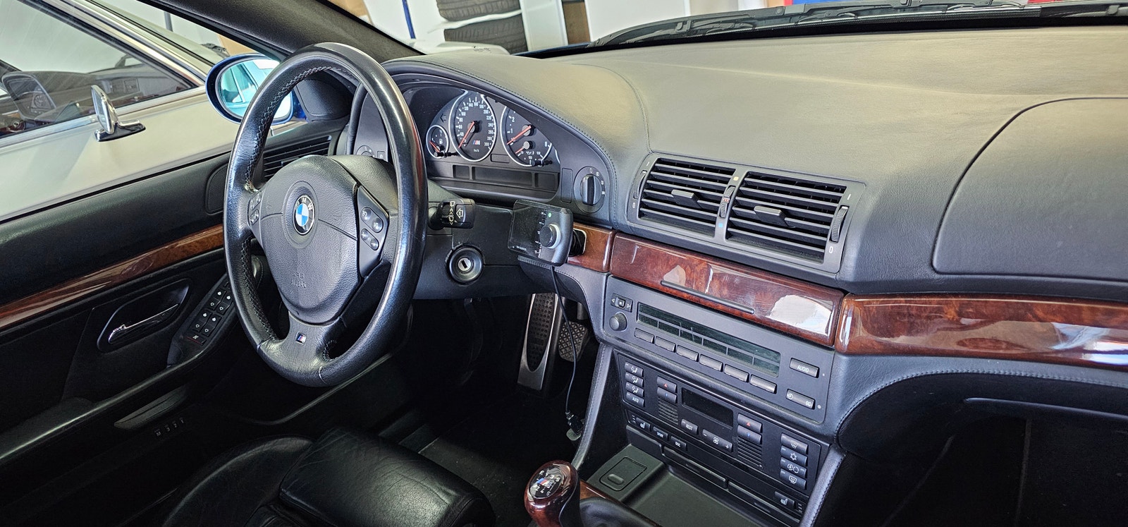 BMW M5 Sedan Manual, 400hp, 1999