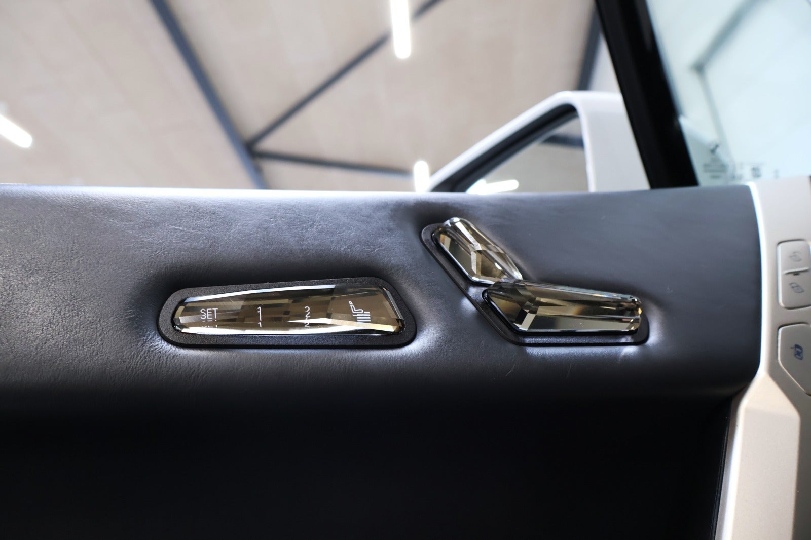 BMW iX xDrive40, 326hp, 2022
