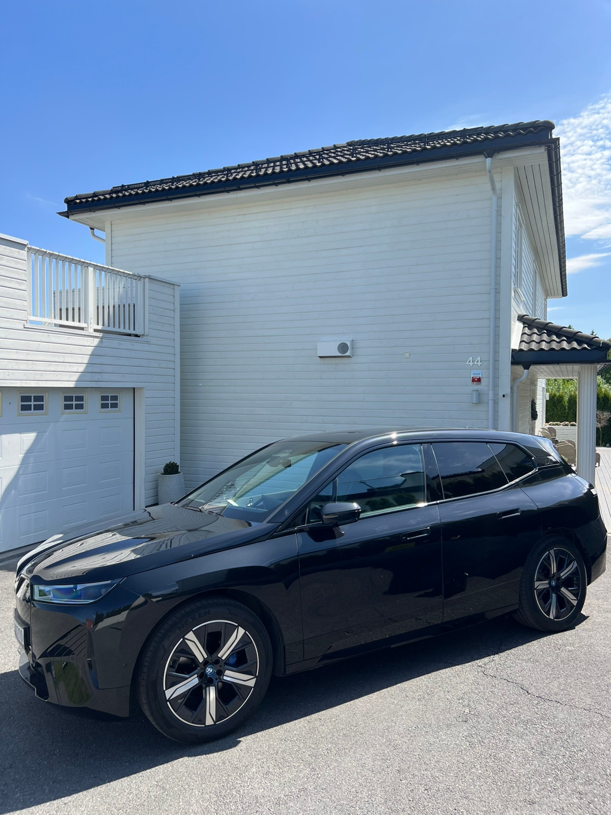 BMW iX xDrive40, 326hk, 2023