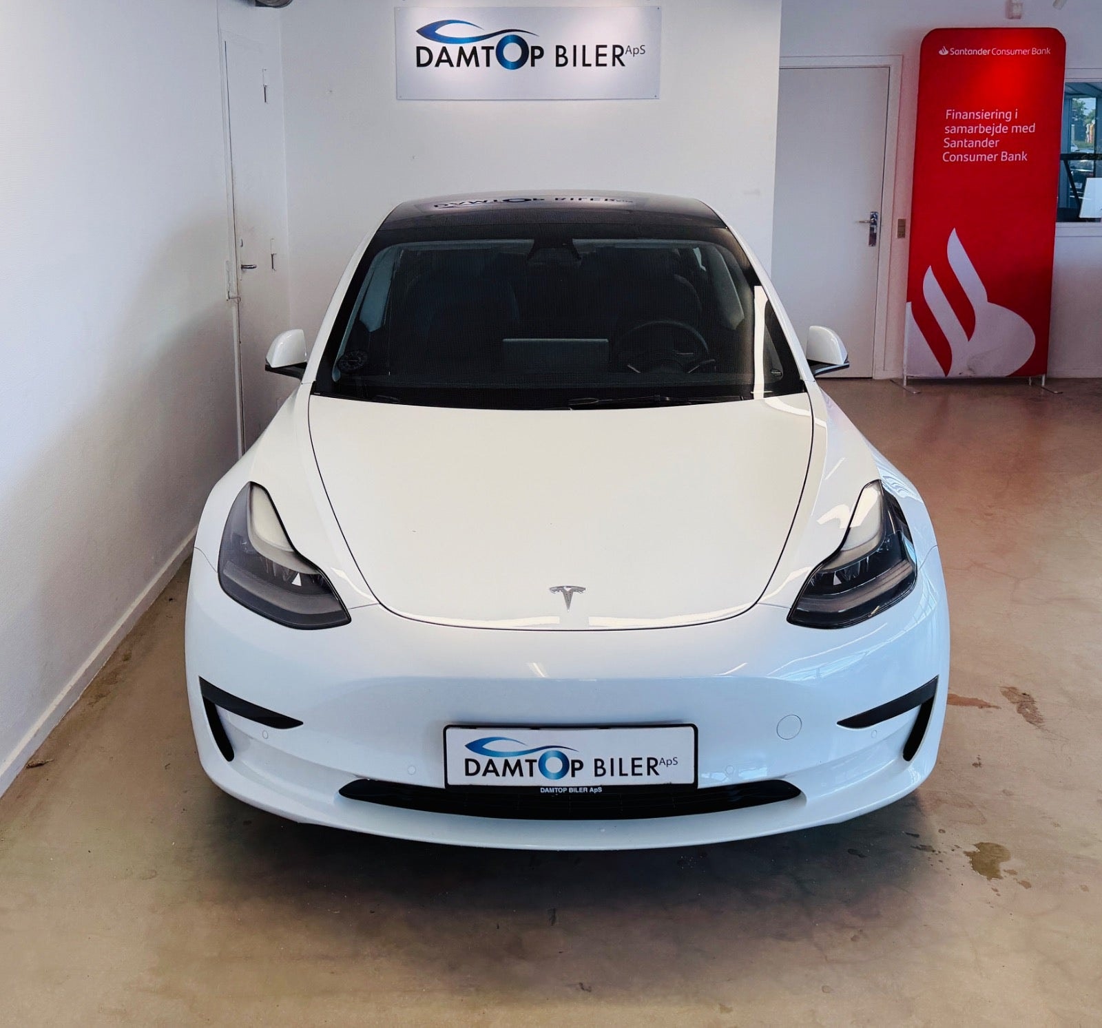 Tesla Model 3 Standard Range Plus, 325ps, 2021