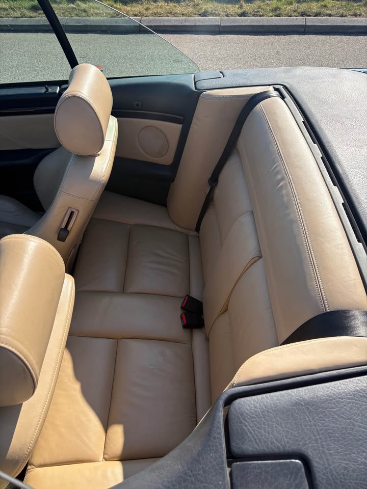 Audi Cabriolet 2.6 V6 Manuell, 150hk, 2000
