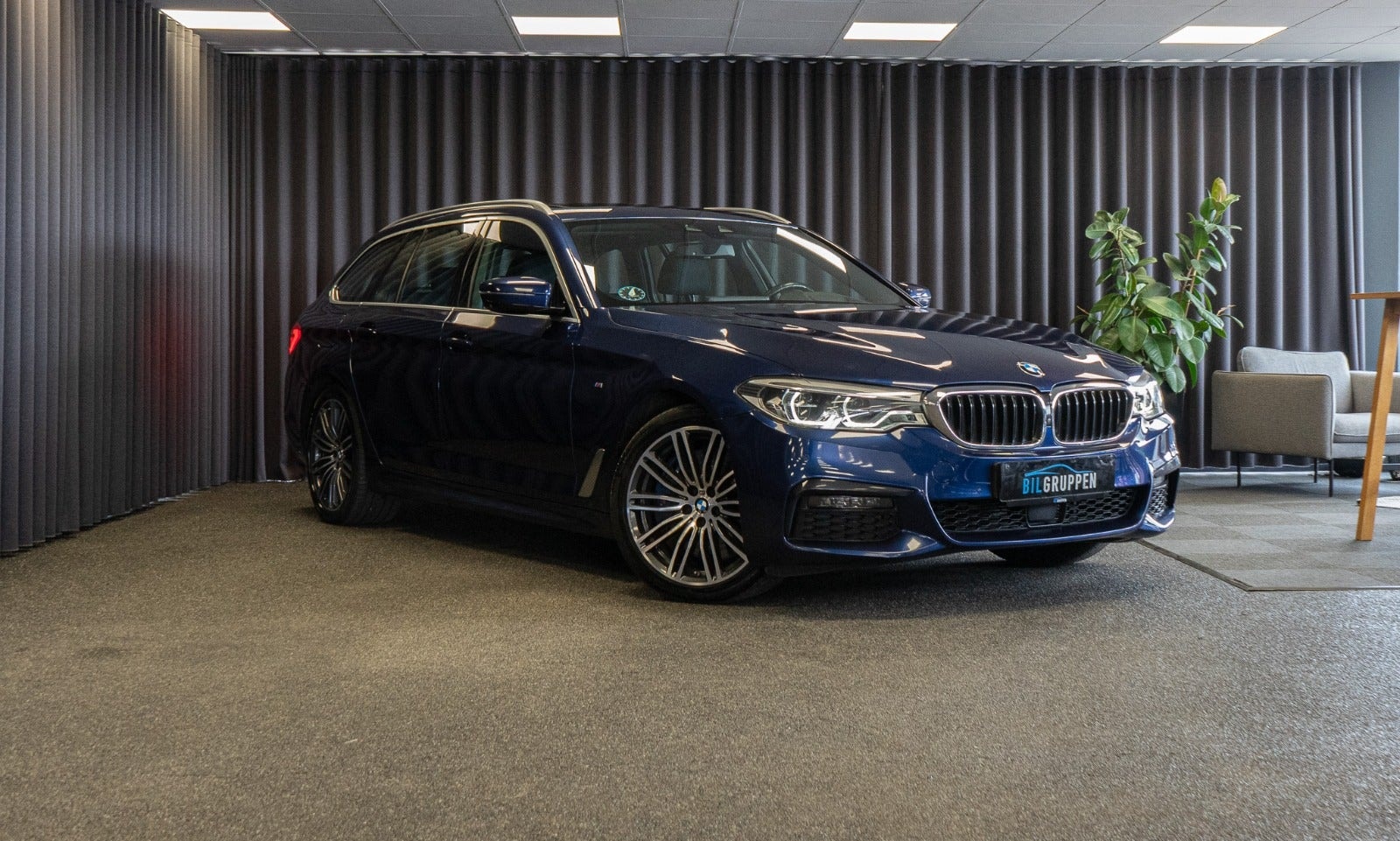 BMW 540d xDrive Touring Steptronic, 320hk, 2019