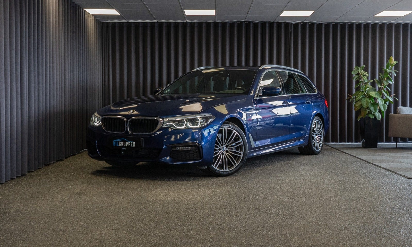 BMW 540d xDrive Touring Steptronic, 320hk, 2019