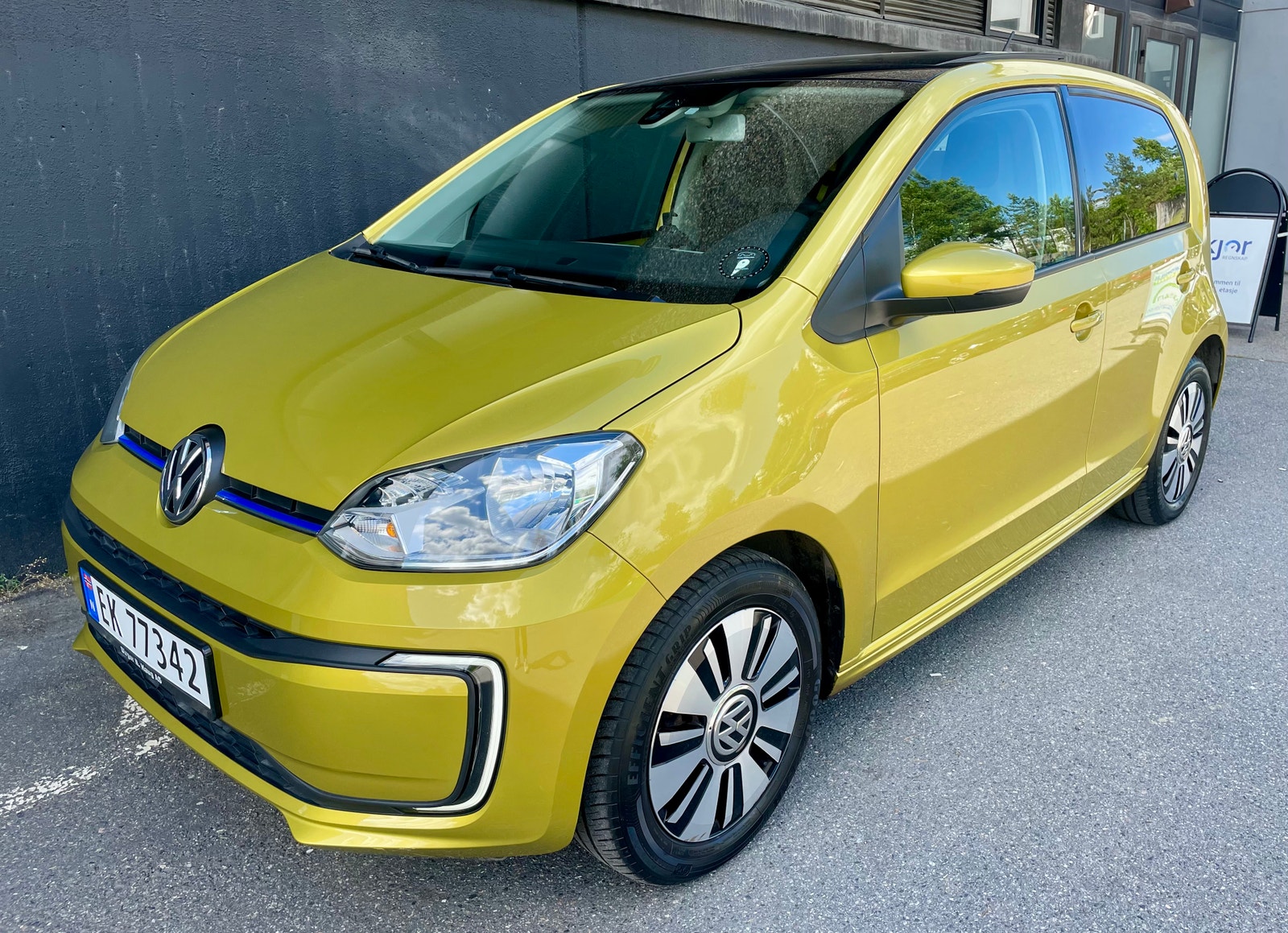Volkswagen e-up!, 82ps, 2017