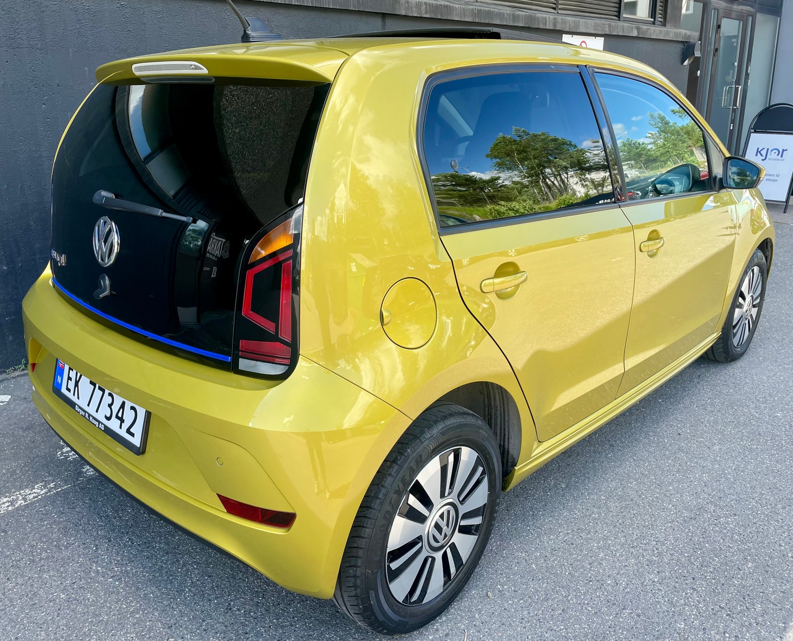 Volkswagen e-up!, 82ps, 2017