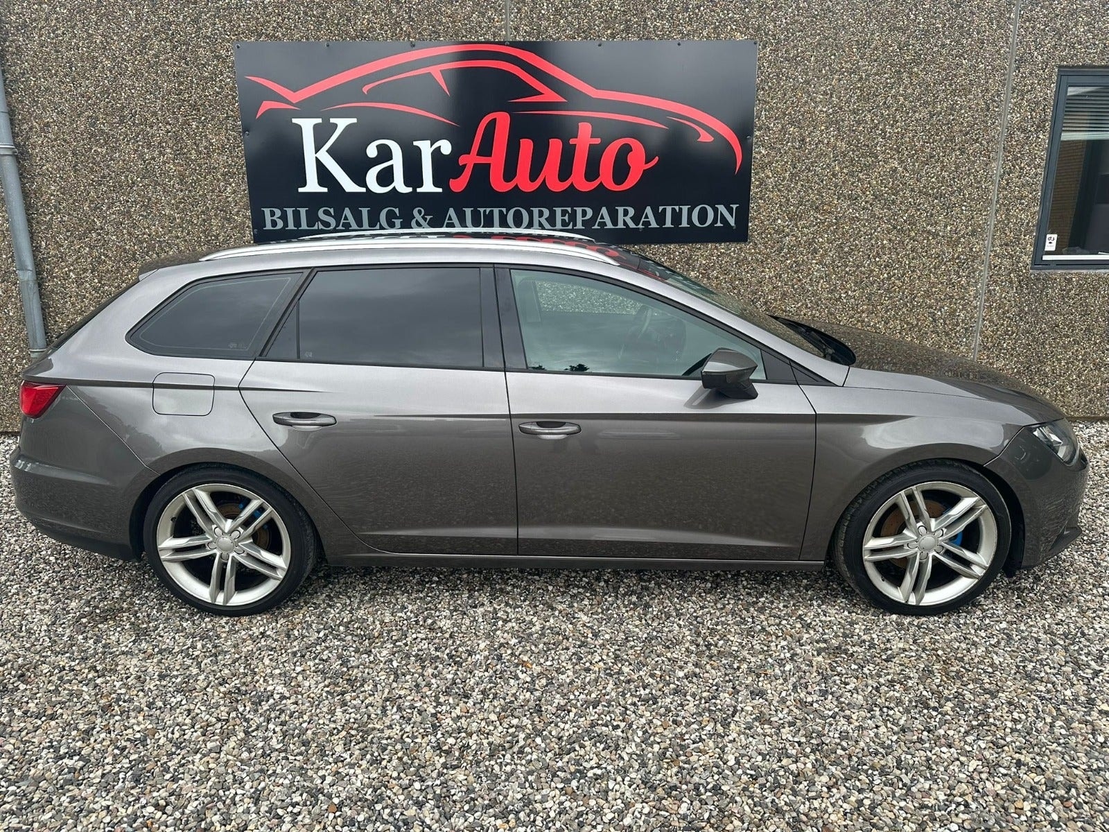 SEAT León 1.6 TDI Manual, 5-trins, 110ps, 2016
