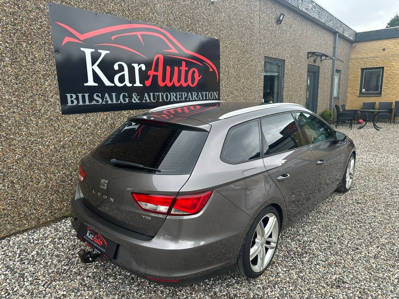 SEAT León 1.6 TDI Manual, 5-trins, 110ps, 2016