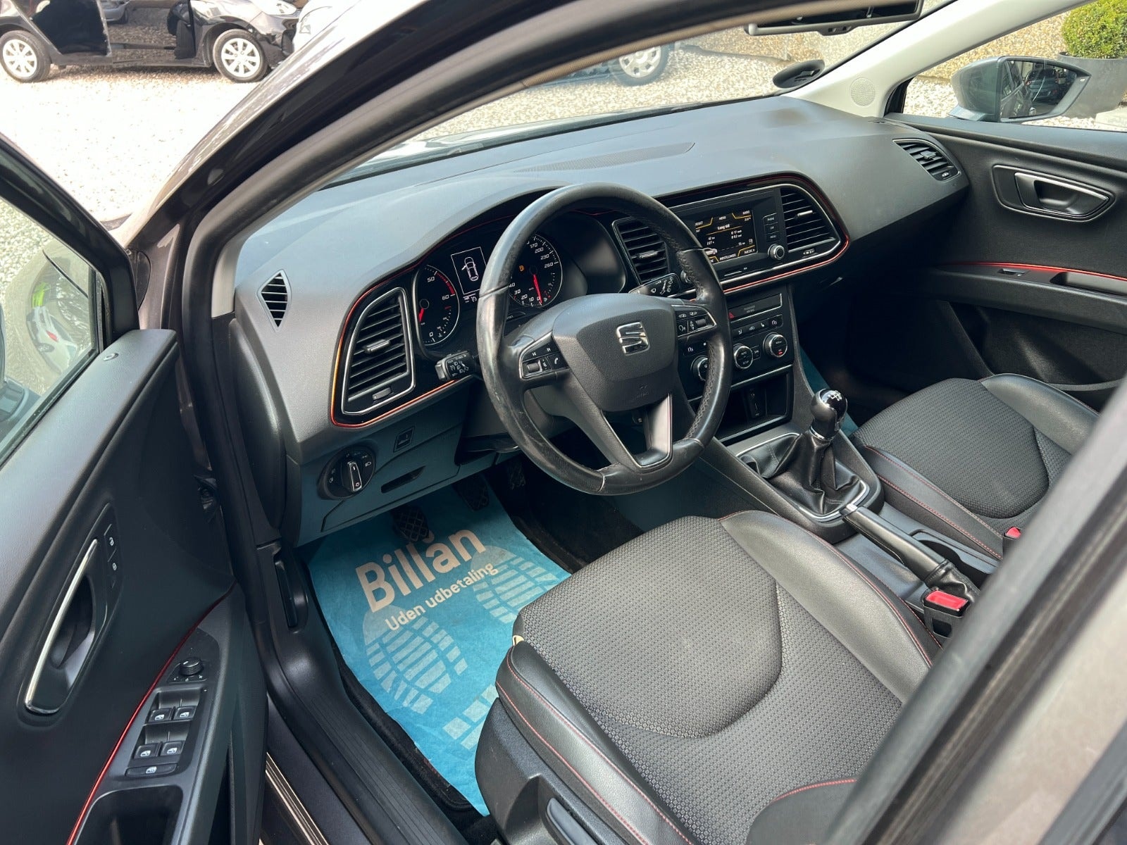SEAT León 1.6 TDI Manual, 5-trins, 110ps, 2016