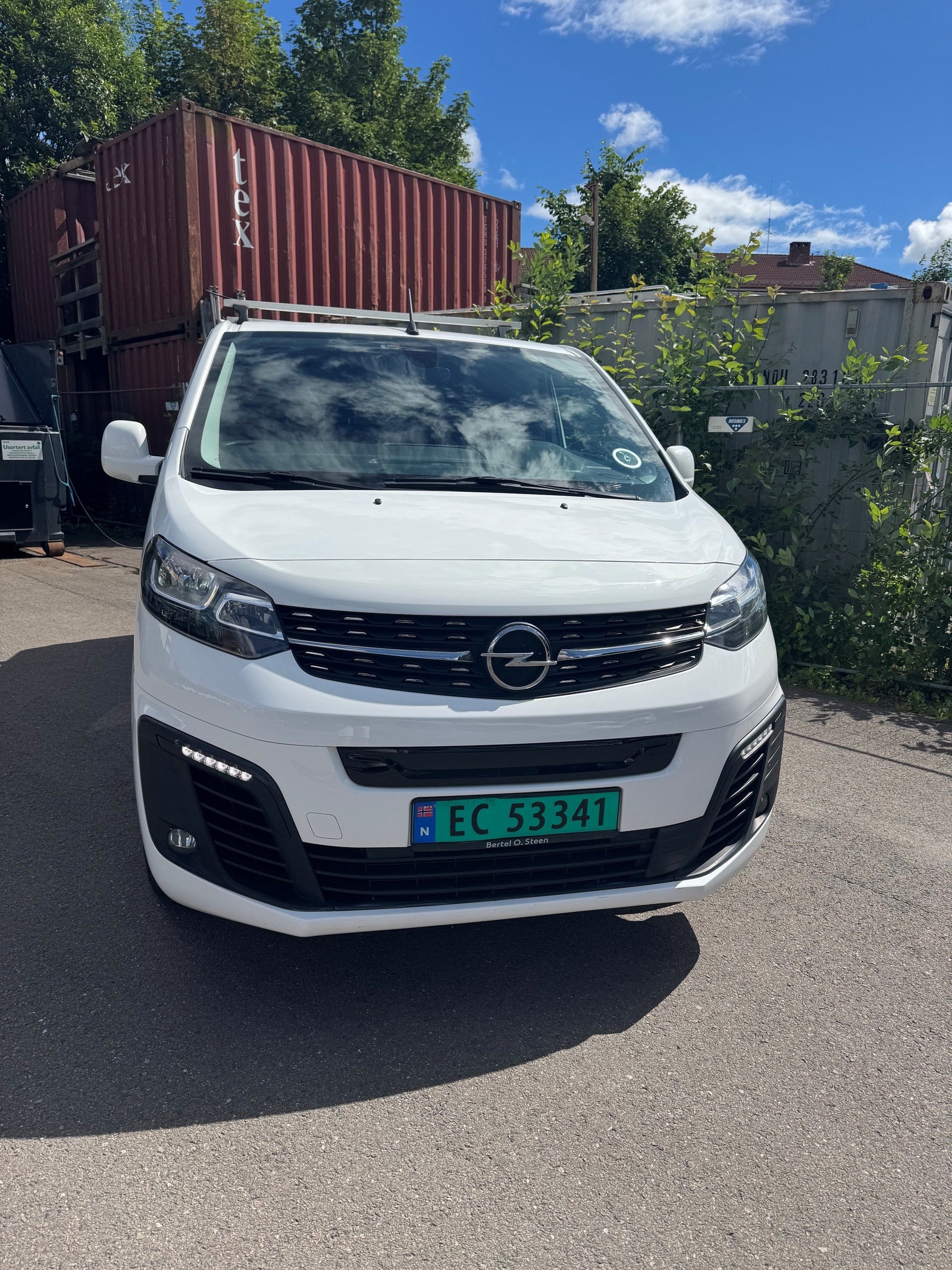 Opel Vivaro-e Panel Van, 136hp, 2021